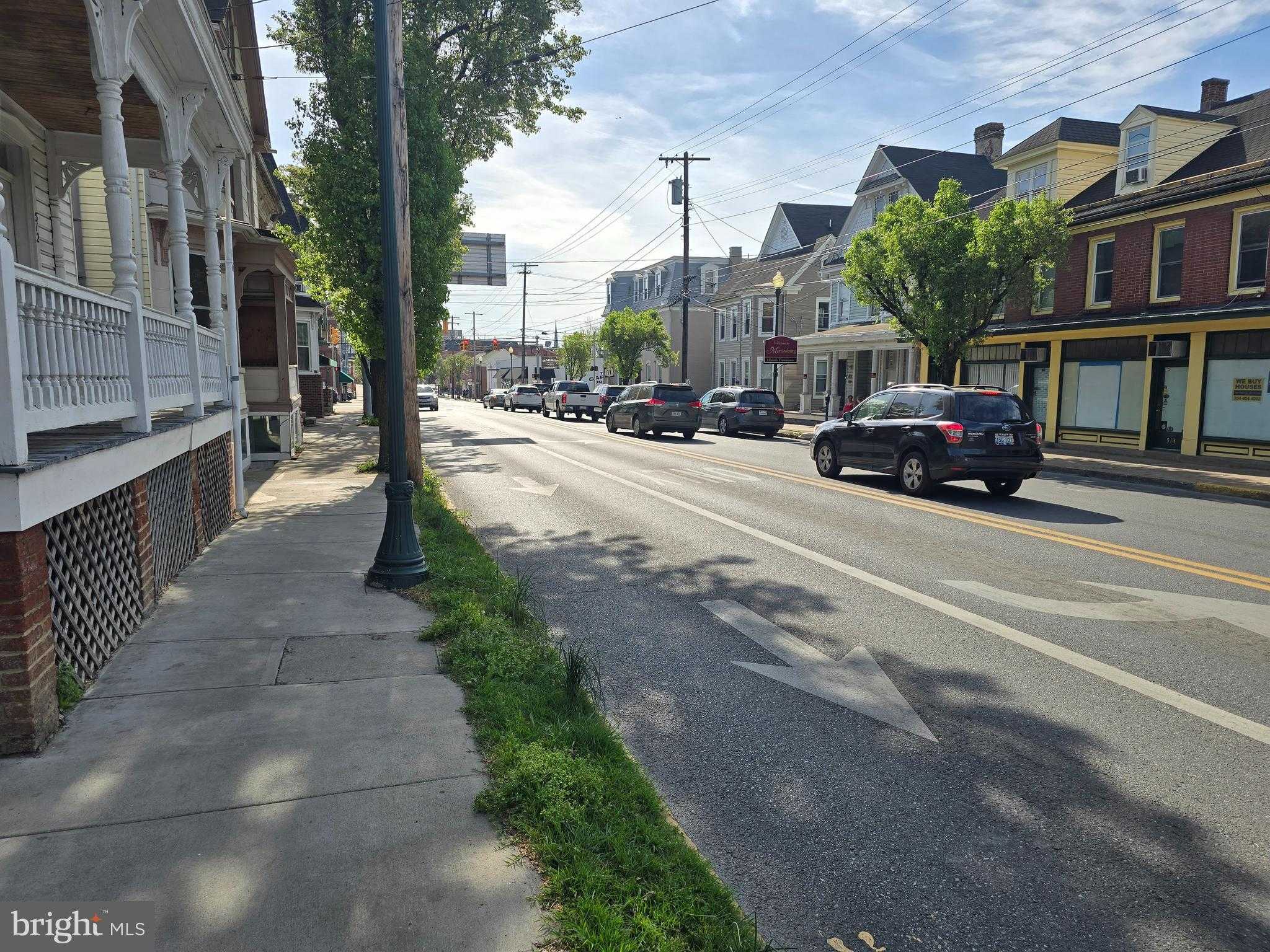 519 W King St photo 24