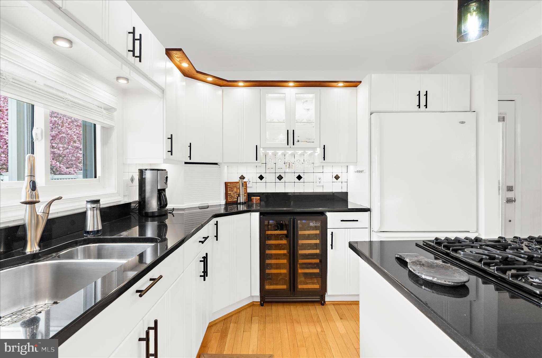 8209 Peach Orchard Rd photo 18