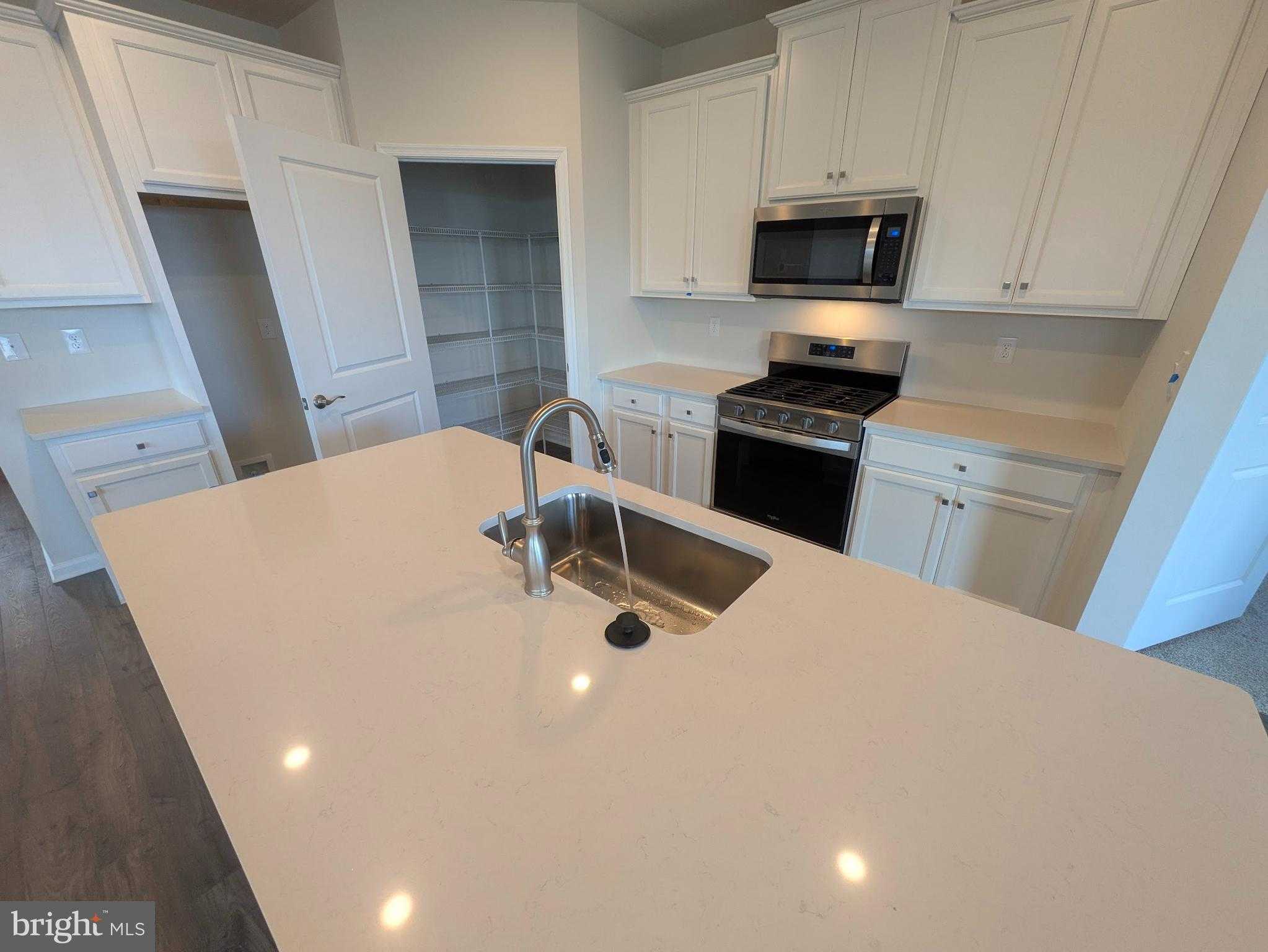 1498 Dresden Dr photo 32