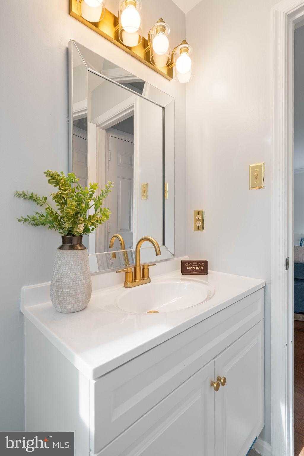 12461 Hedges Run Dr photo 21