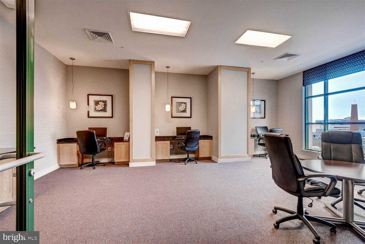 414 Water St Apt 2302 photo 36