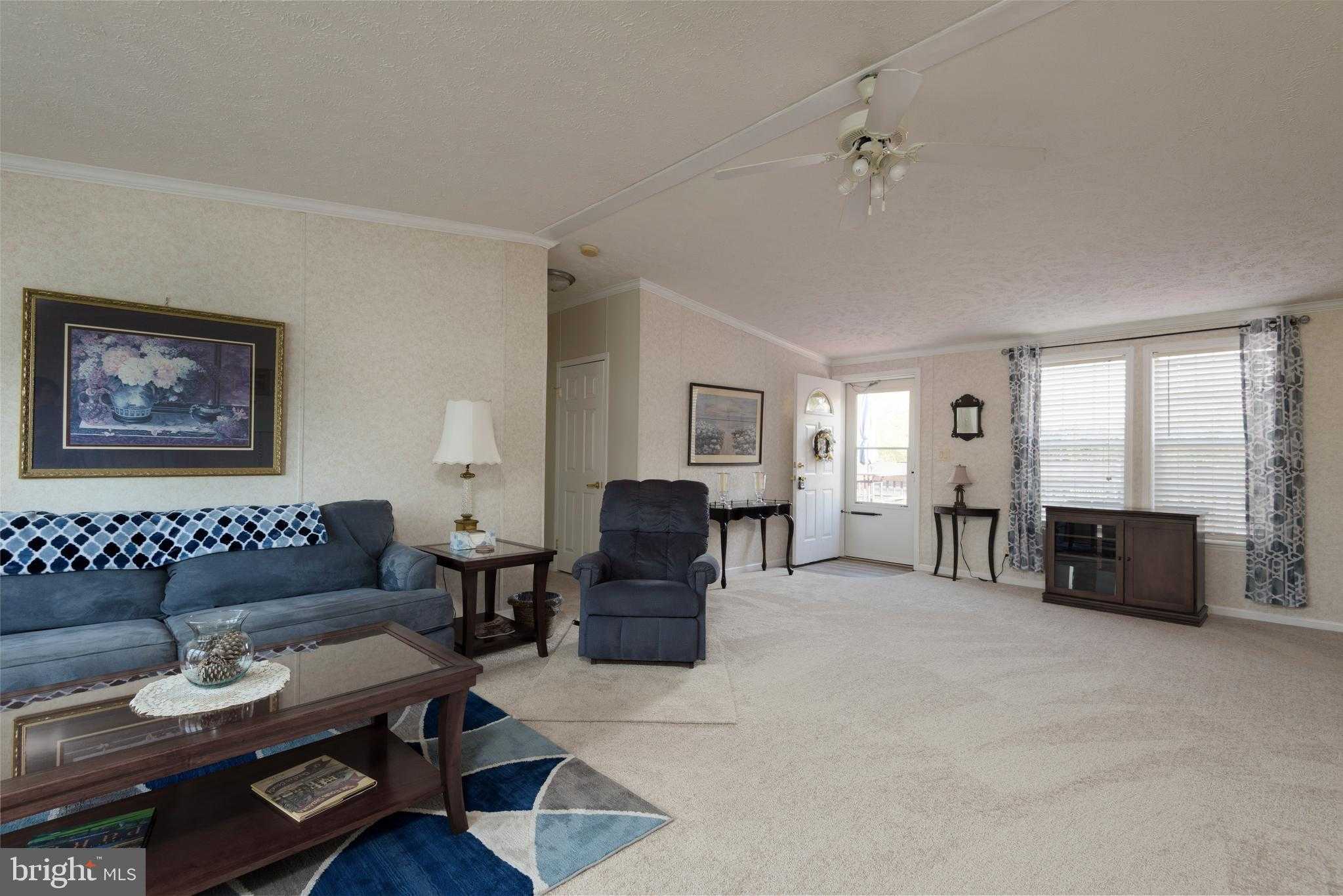 146 Glen Roy Rd photo 4