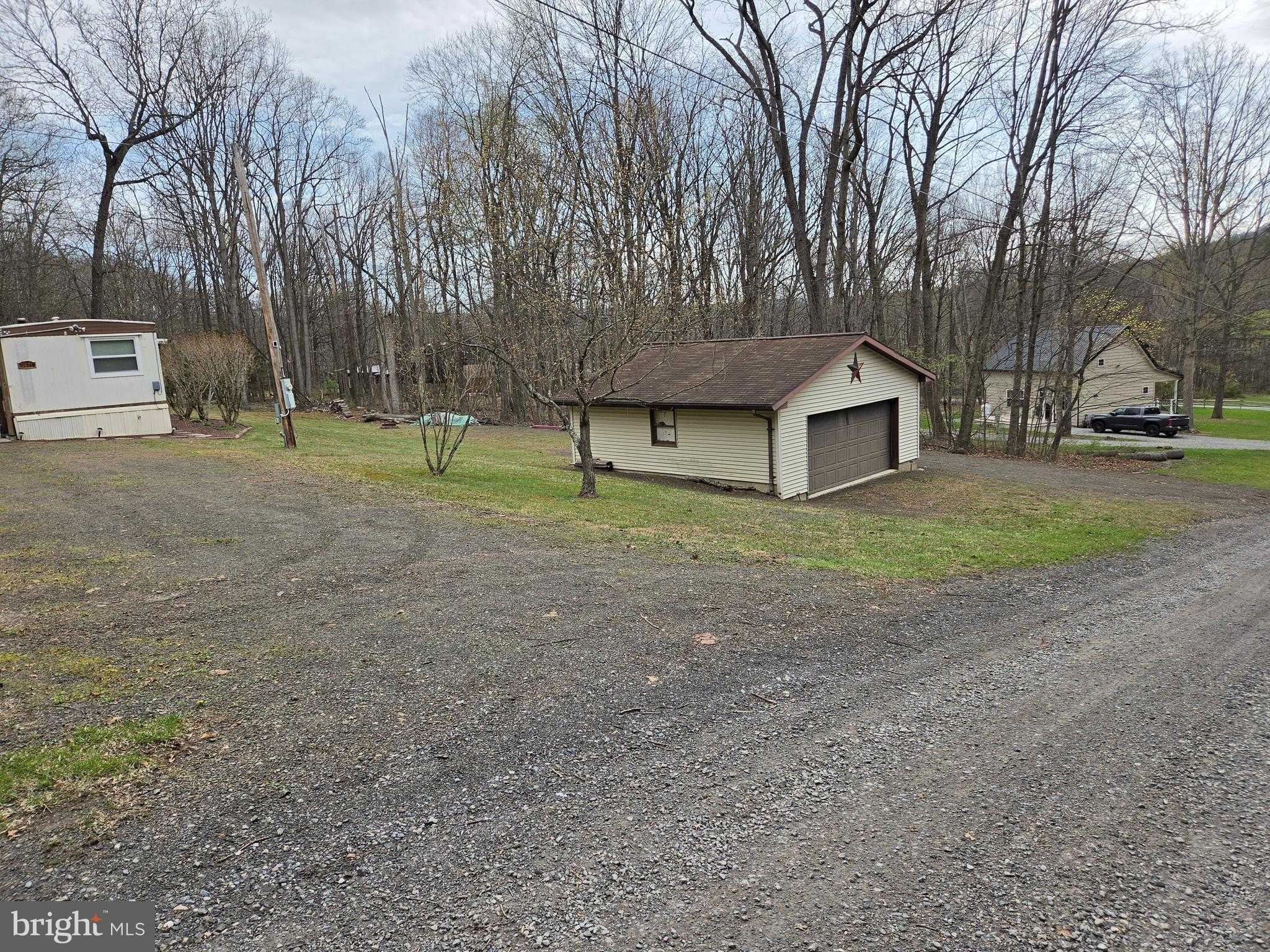 3673 Terrace Ln photo 2