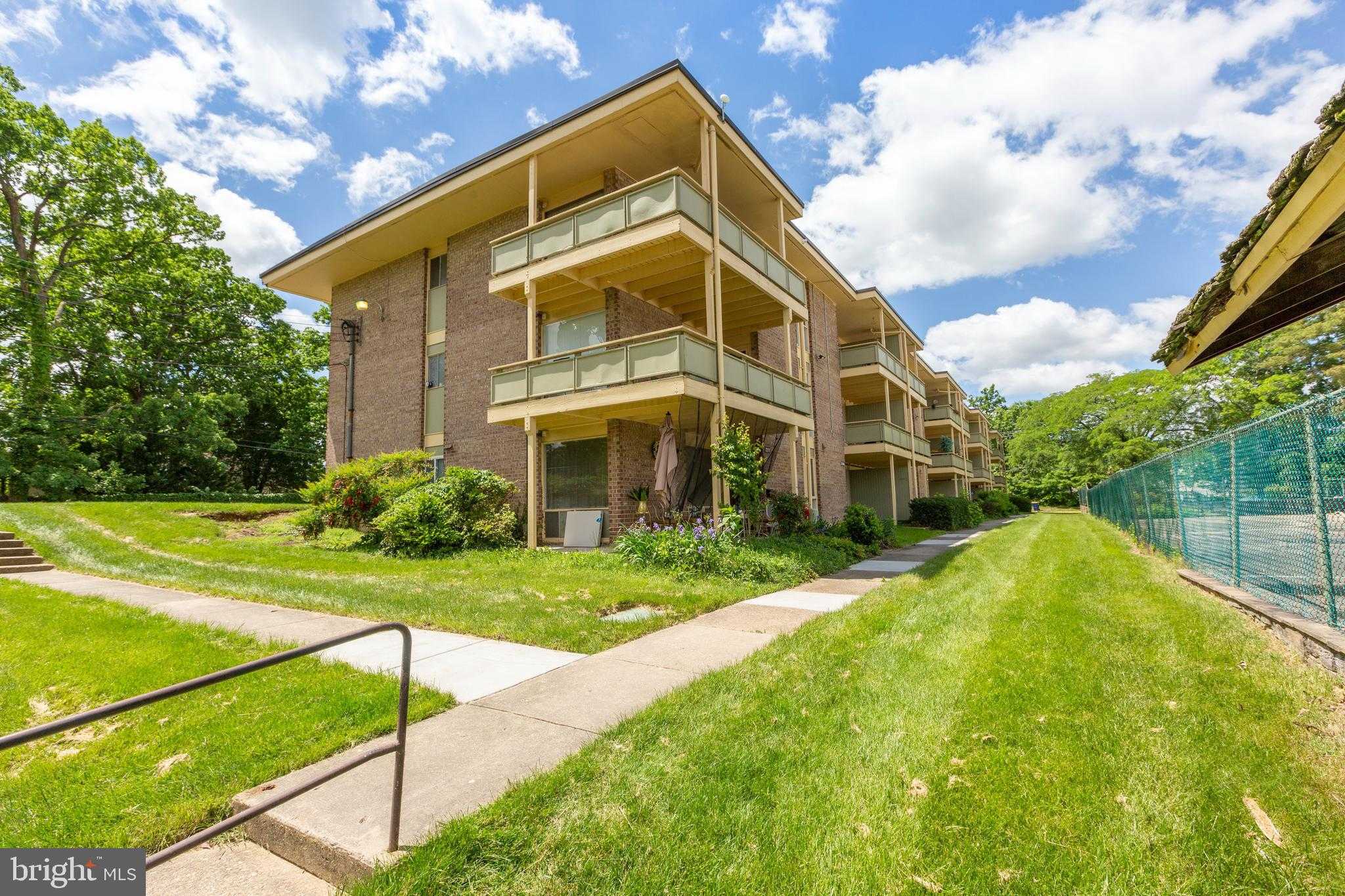 7209 Donnell Pl # Aa7 photo 6