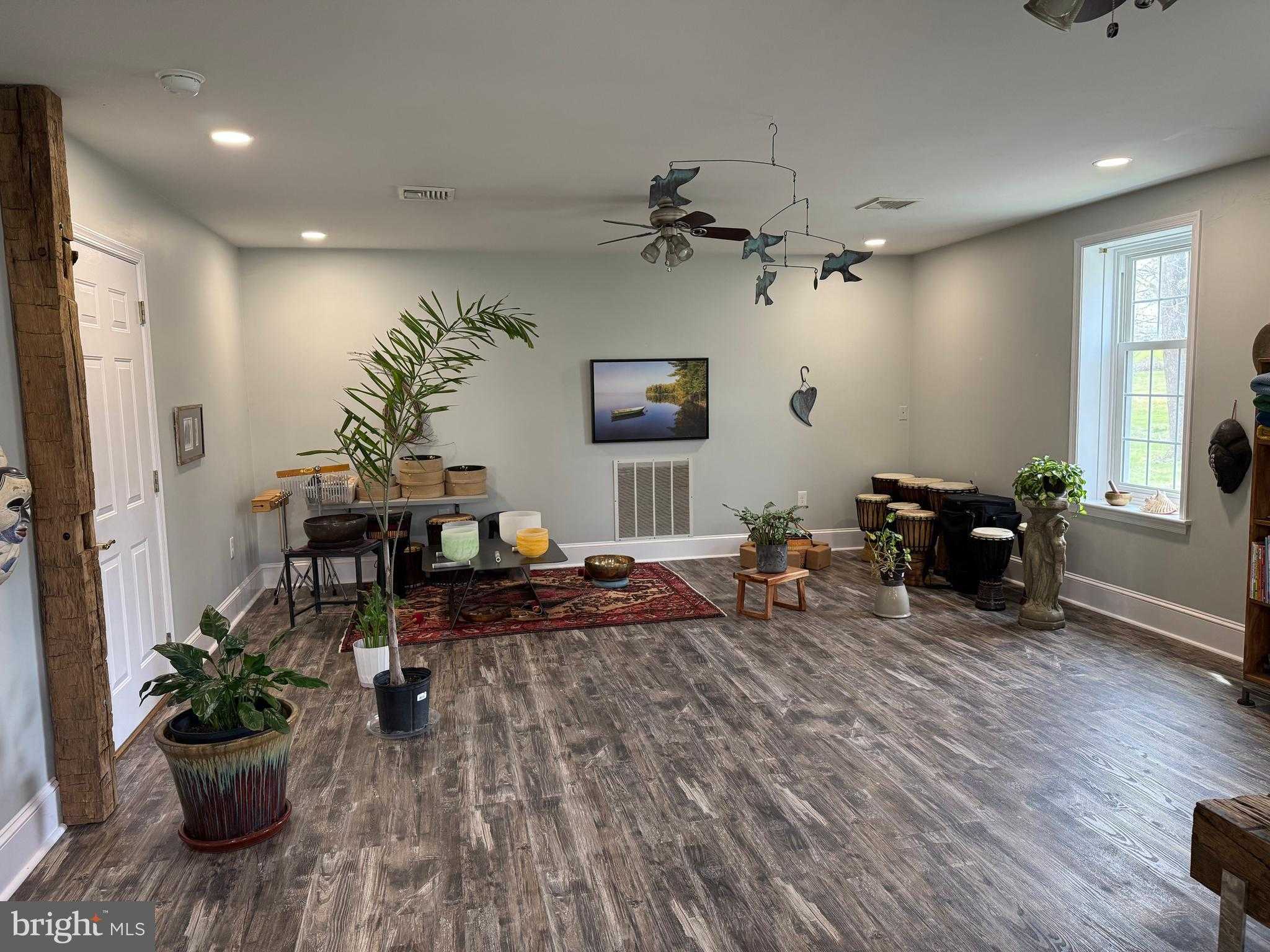 195 E Yellowbreeches Rd photo 20