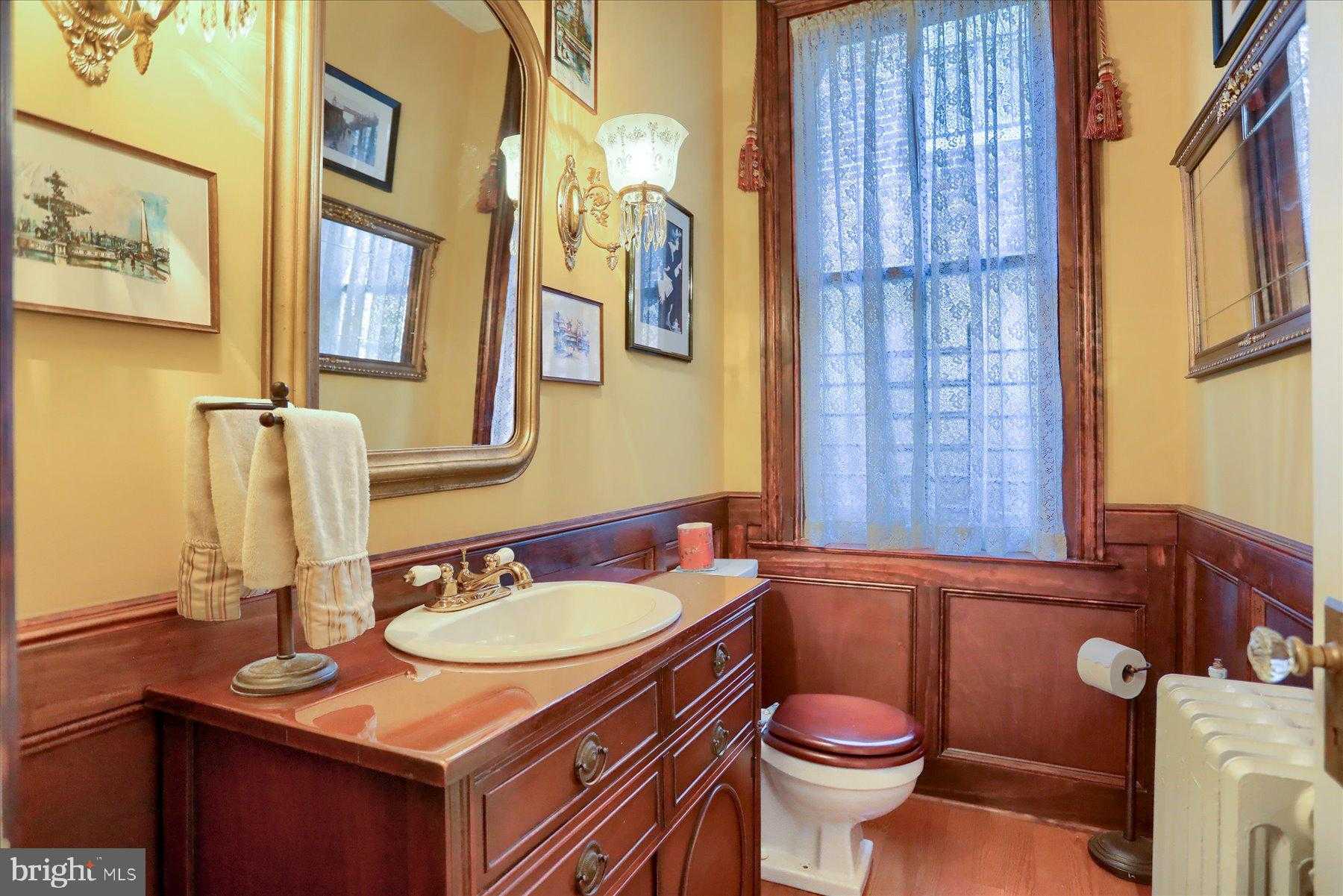 1220 Bolton St photo 22