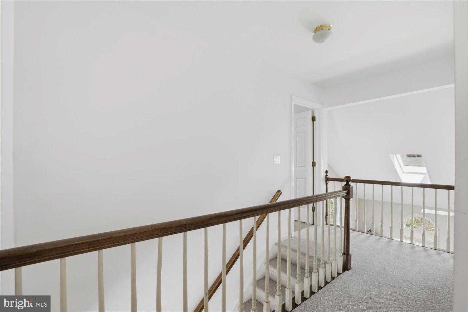 413 Glenbrook CT photo 21