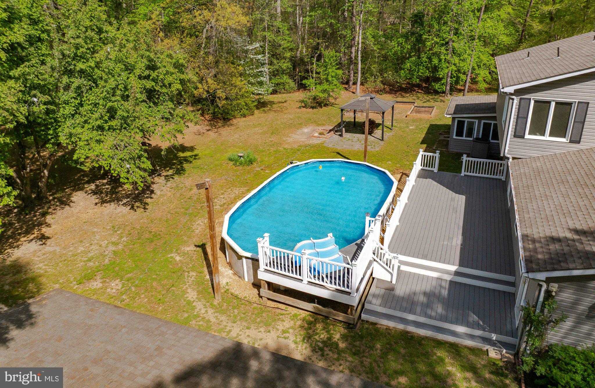 2420 Cecil Ln photo 6