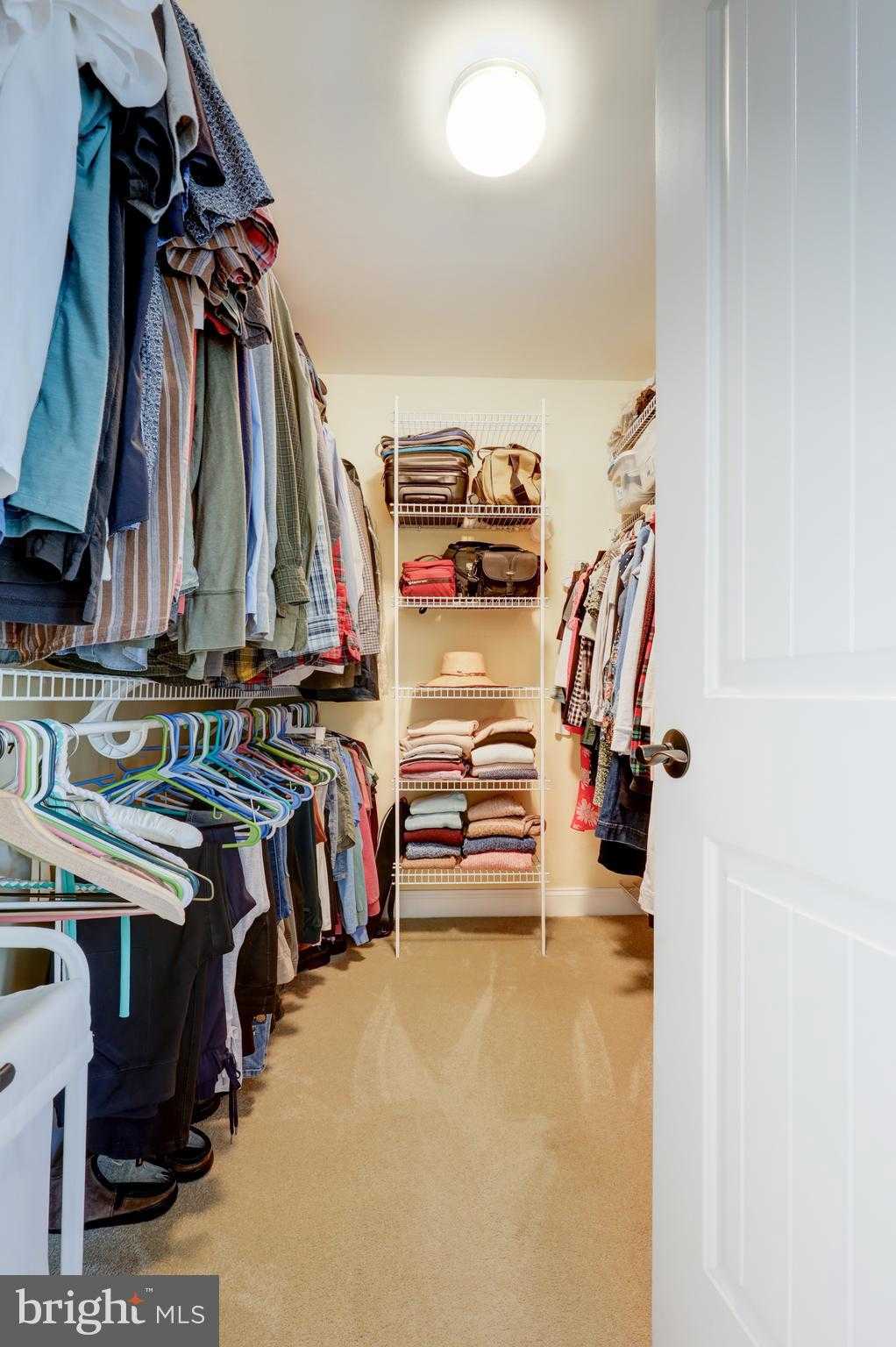 416 Linden St photo 24