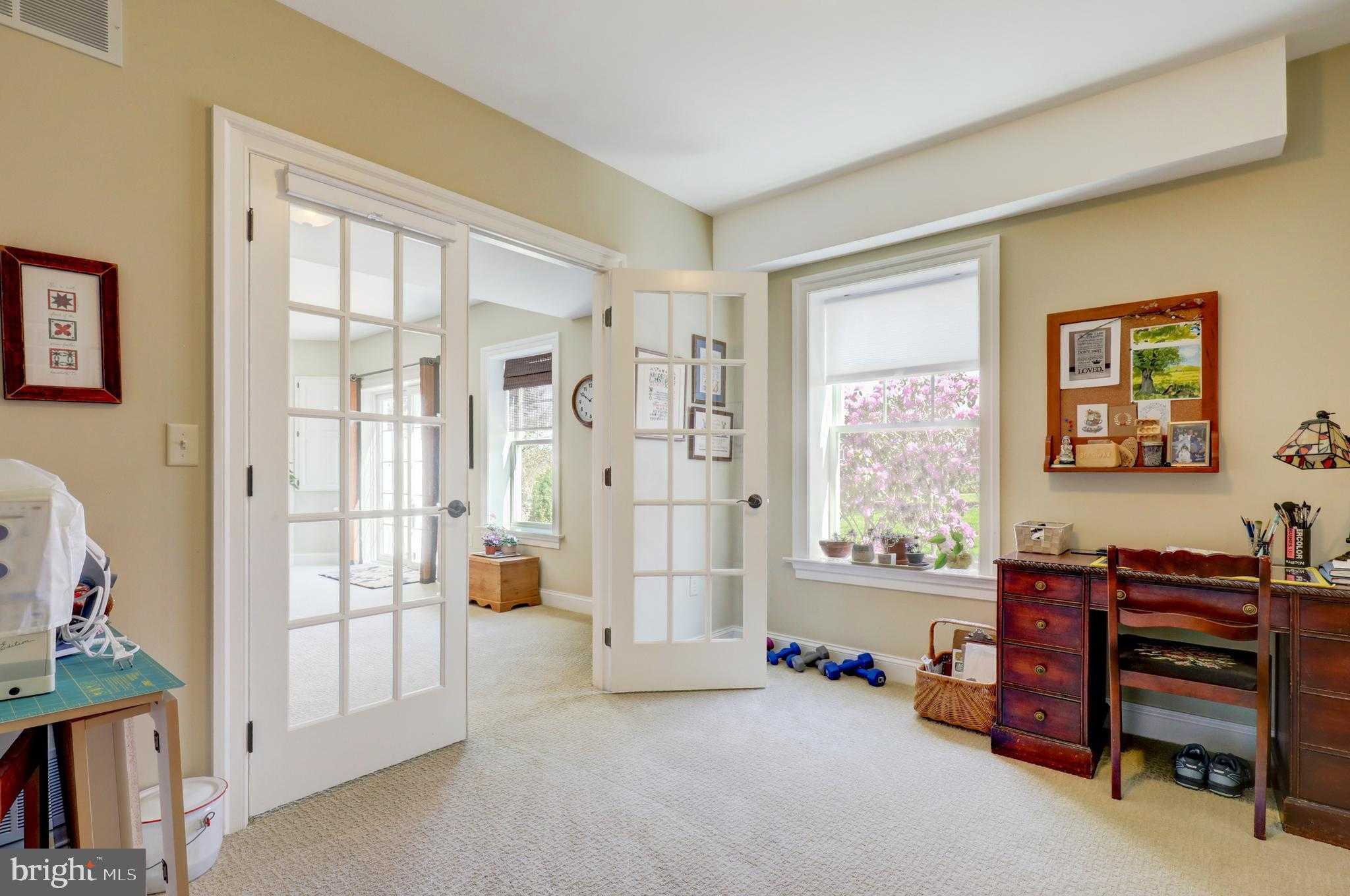 416 Linden St photo 42