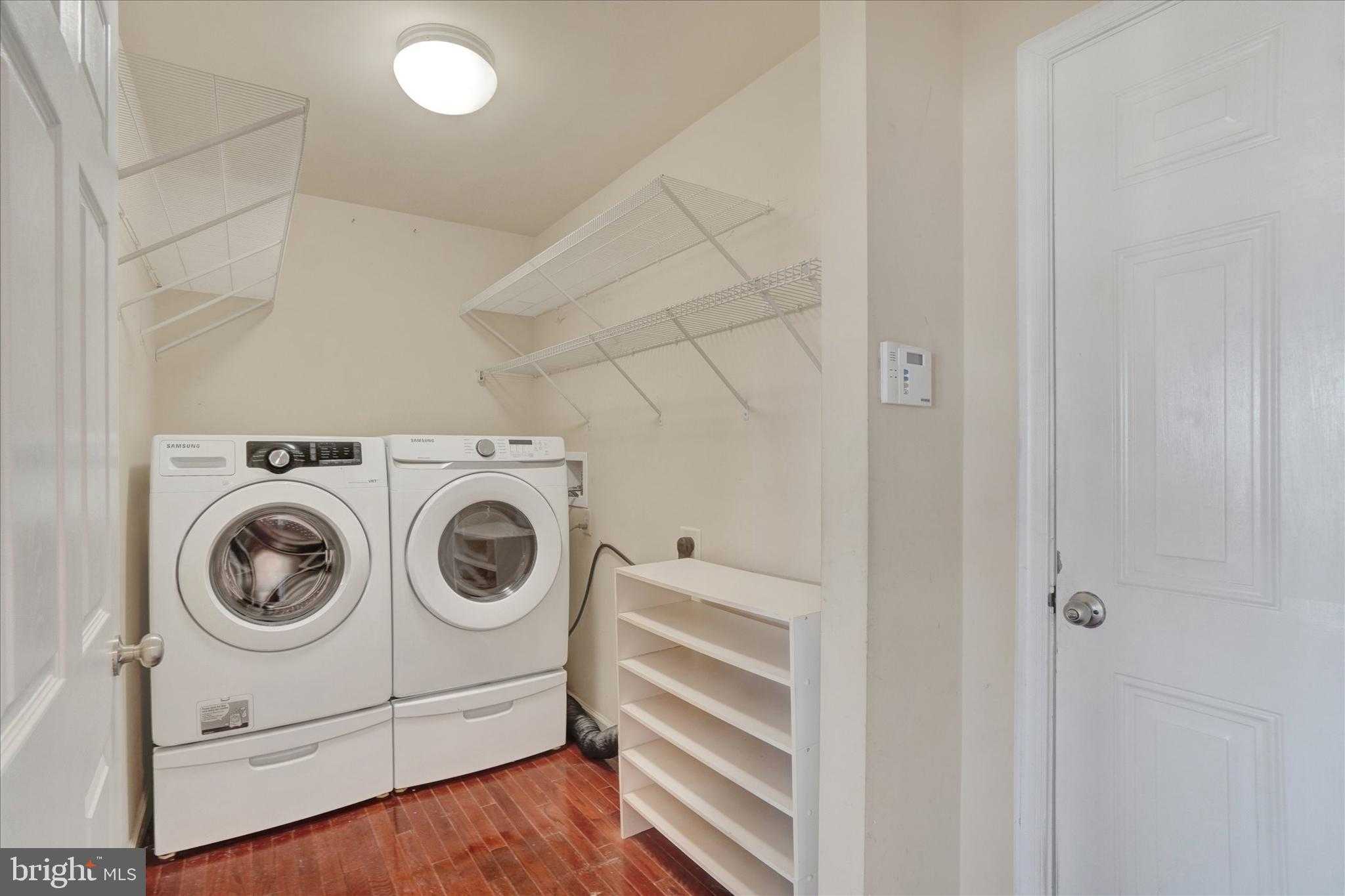 3128 King Richards Ct S photo 8