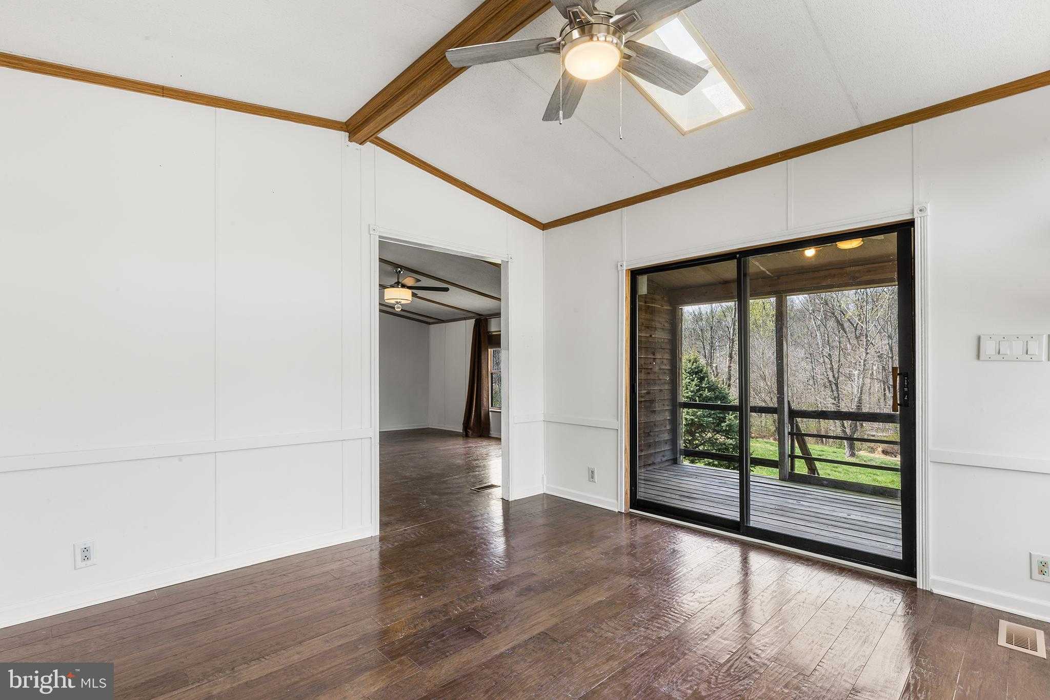 335 Weinsteiger Rd photo 14