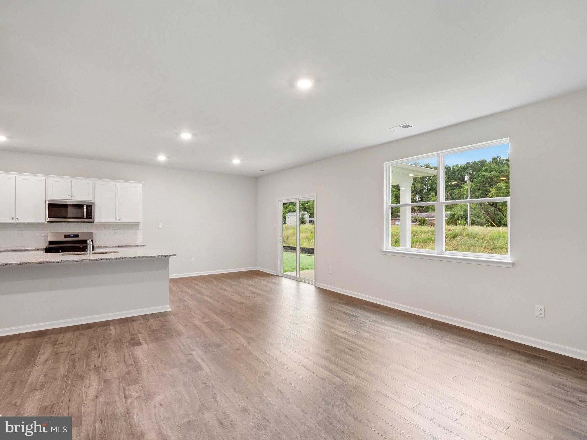 Sterling Way photo 7