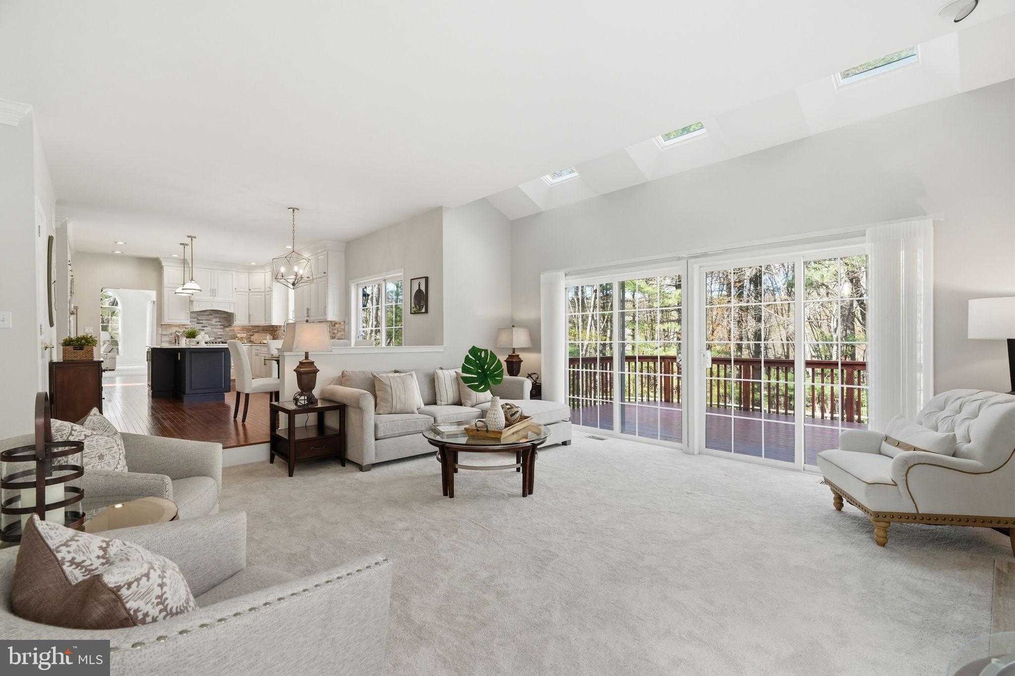 520 Sunset Hollow Rd photo 29