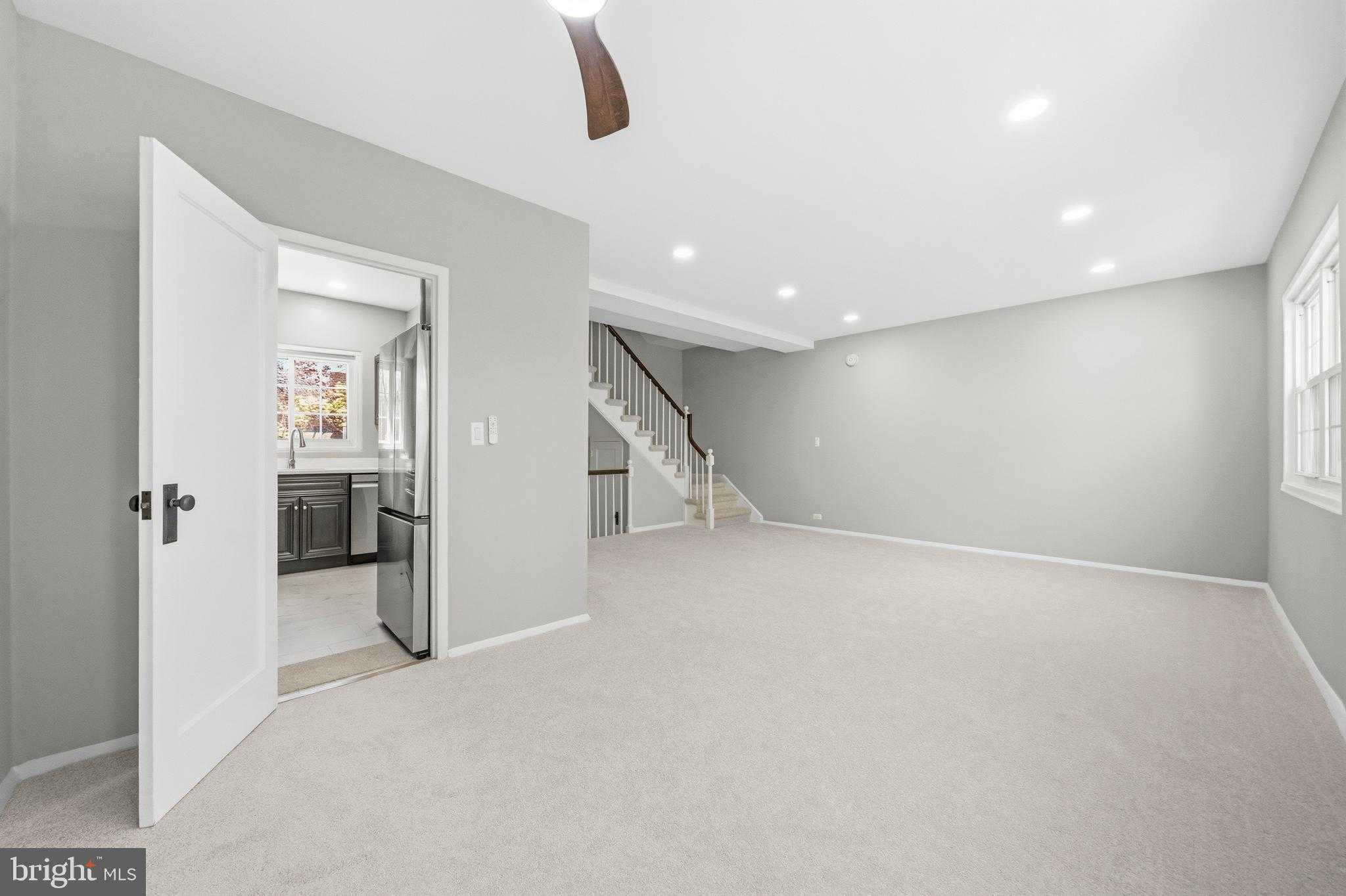 3721 Lyons Ln photo 6