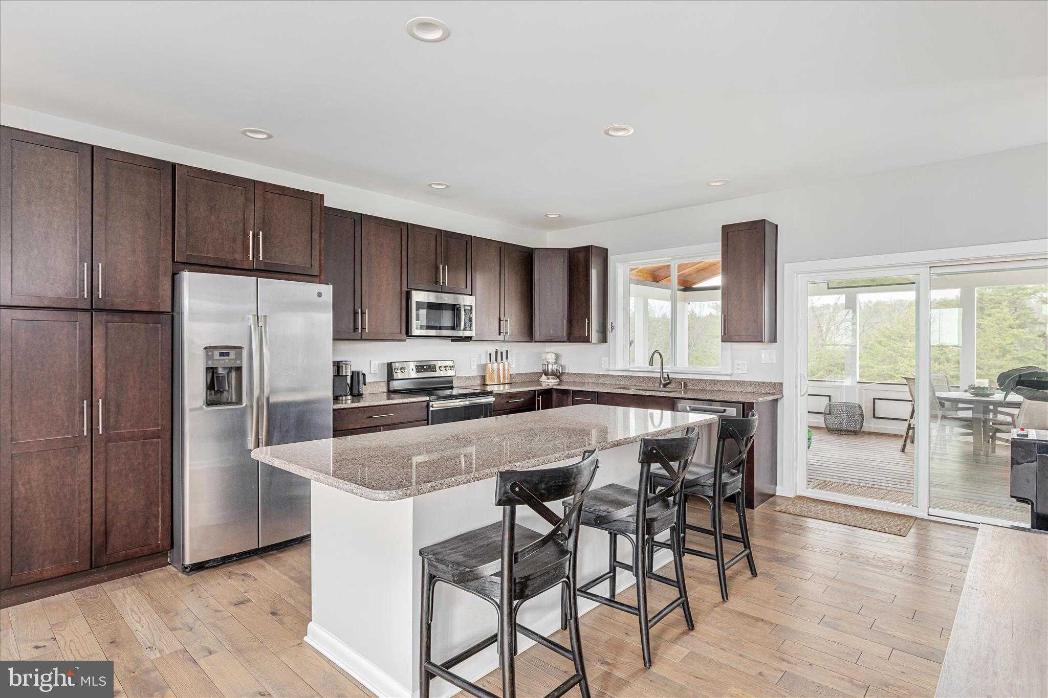 230 Conifer Ln photo 16