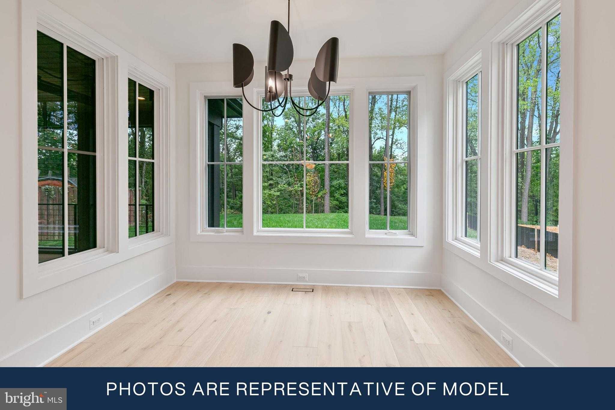 123 N Edgewood St photo 8