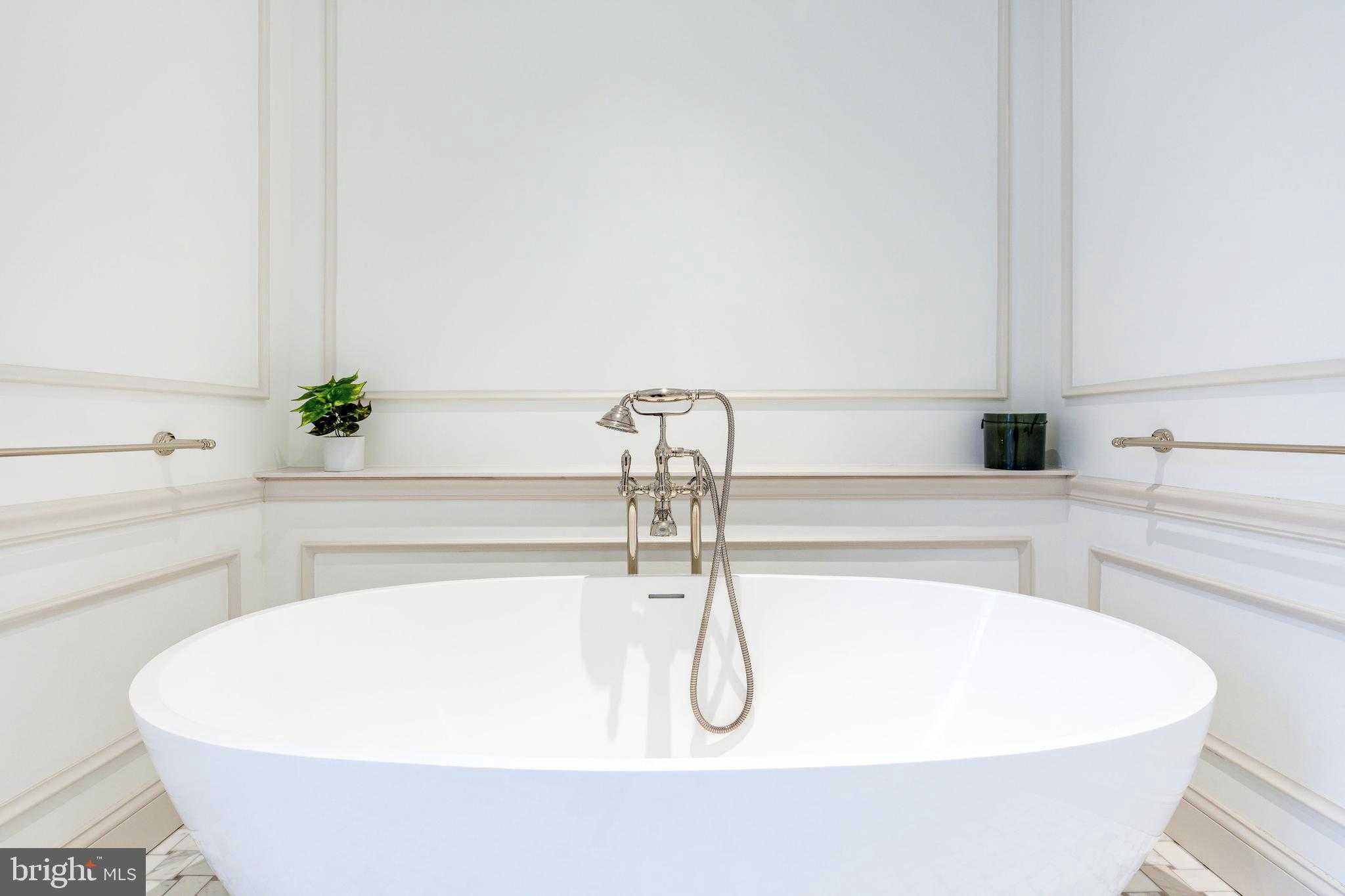 632 Spruce St photo 40