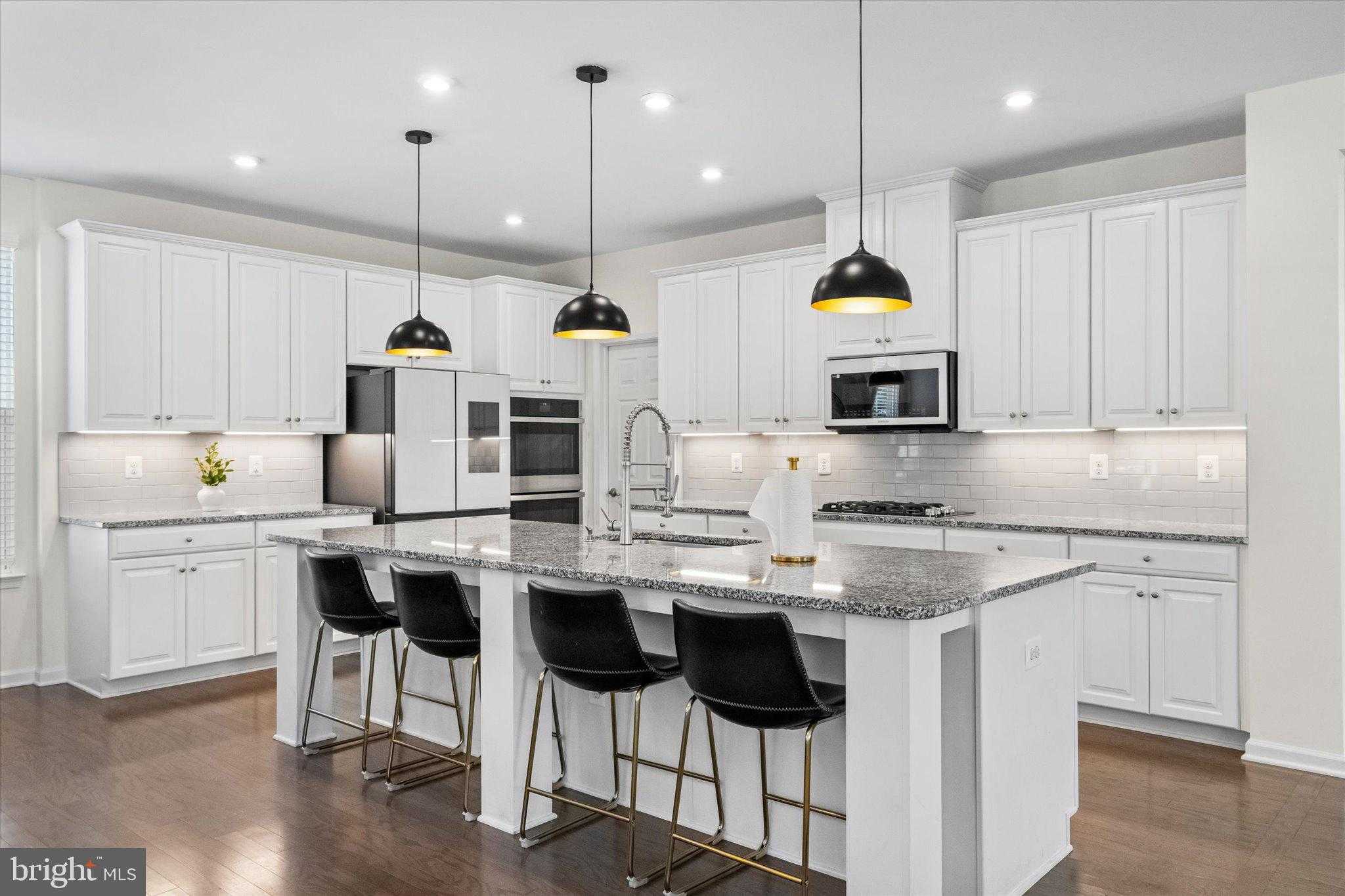 12428 Southington Dr photo 10