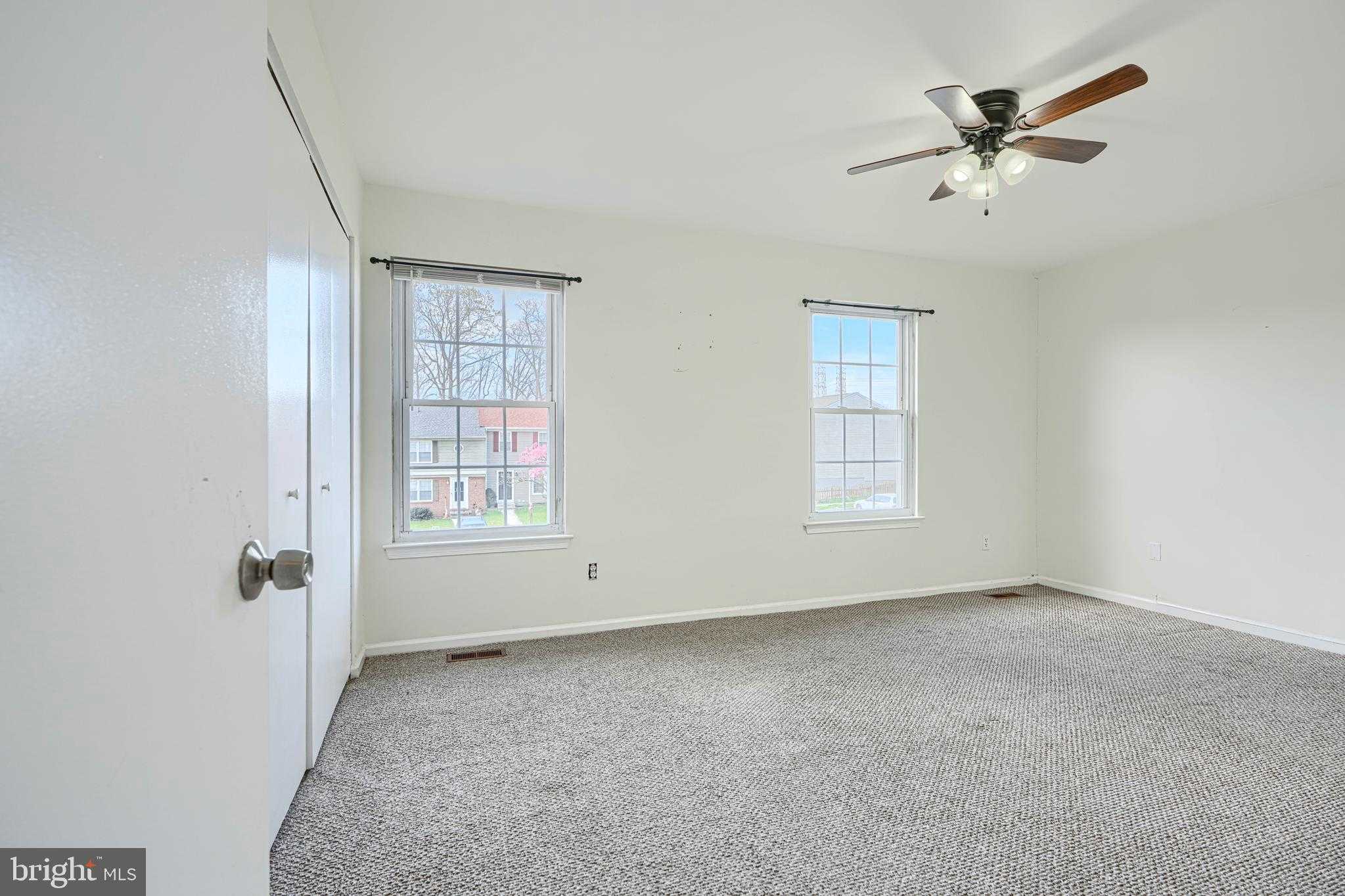 8664 Castlemill Cir photo 11