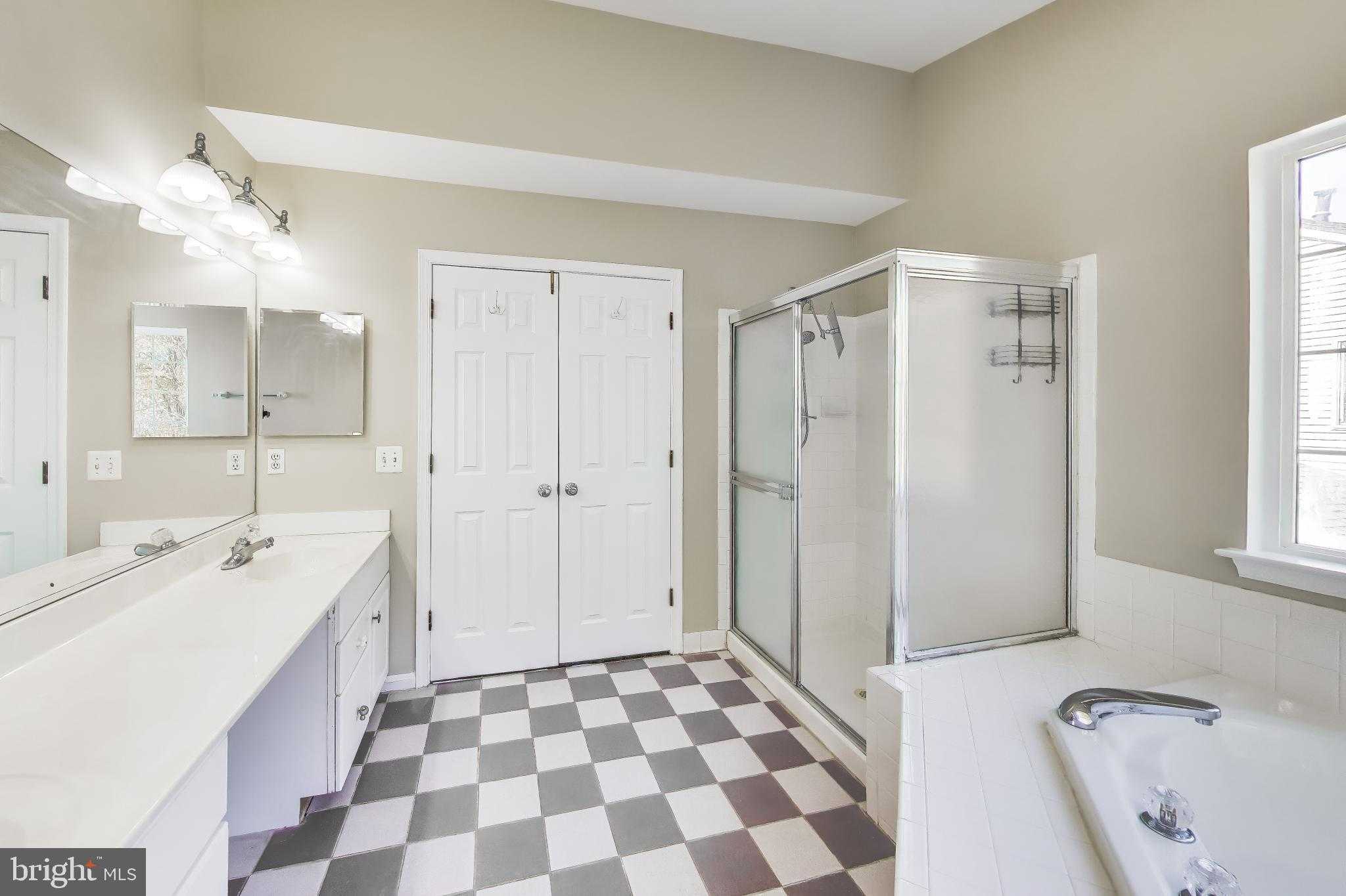 7905 Oxfarm CT photo 25