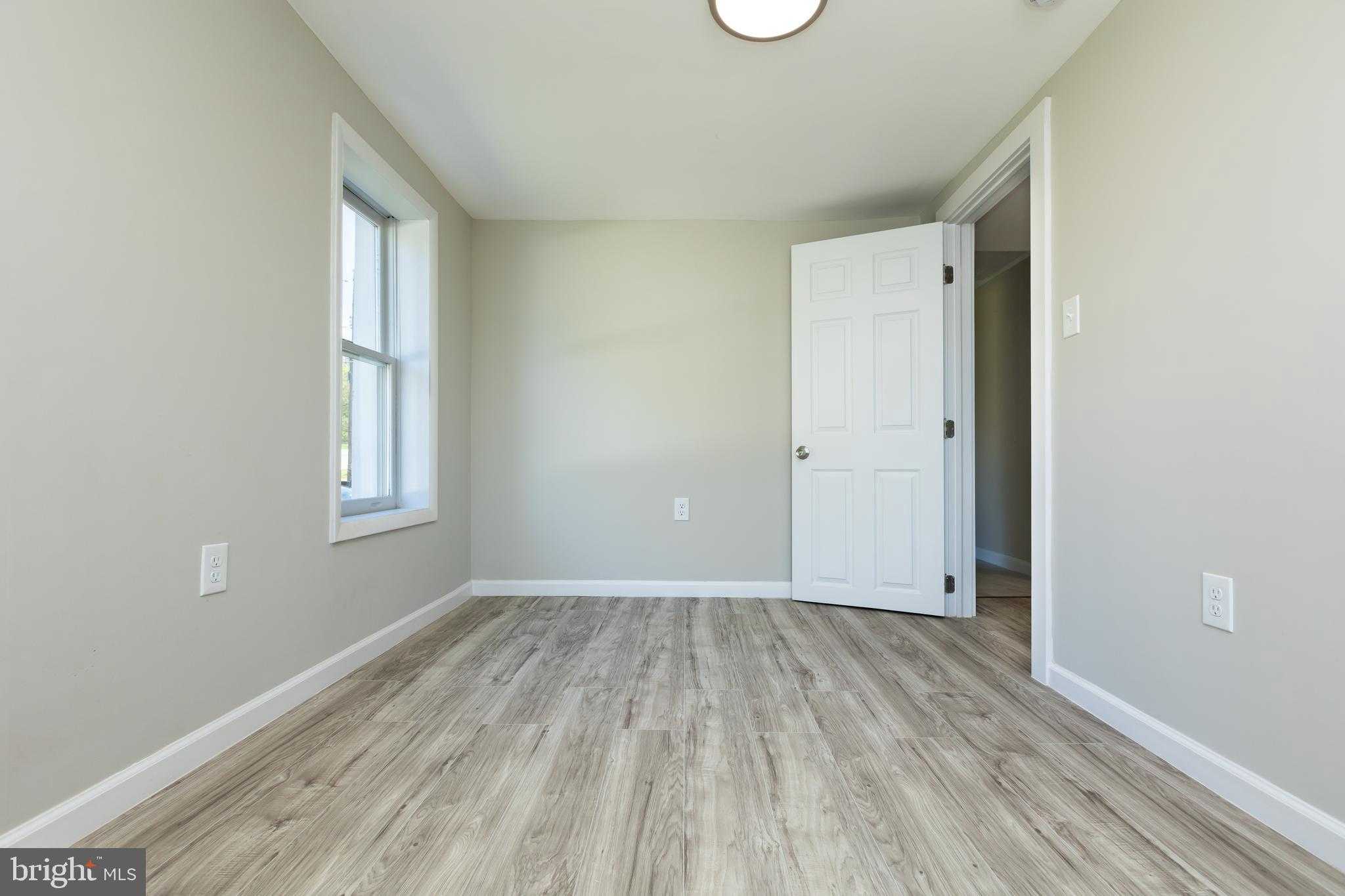 2407 Hammonds Ferry Rd photo 36