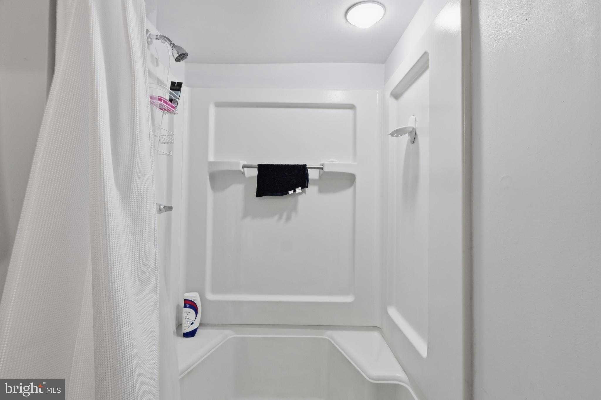 7039 Crease Ln photo 15