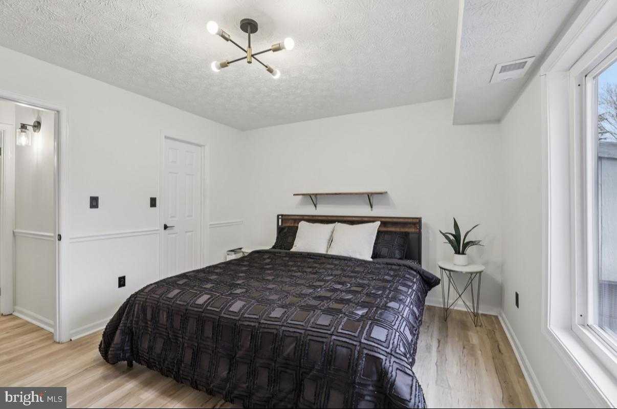 2209 Hunters Run Dr photo 21