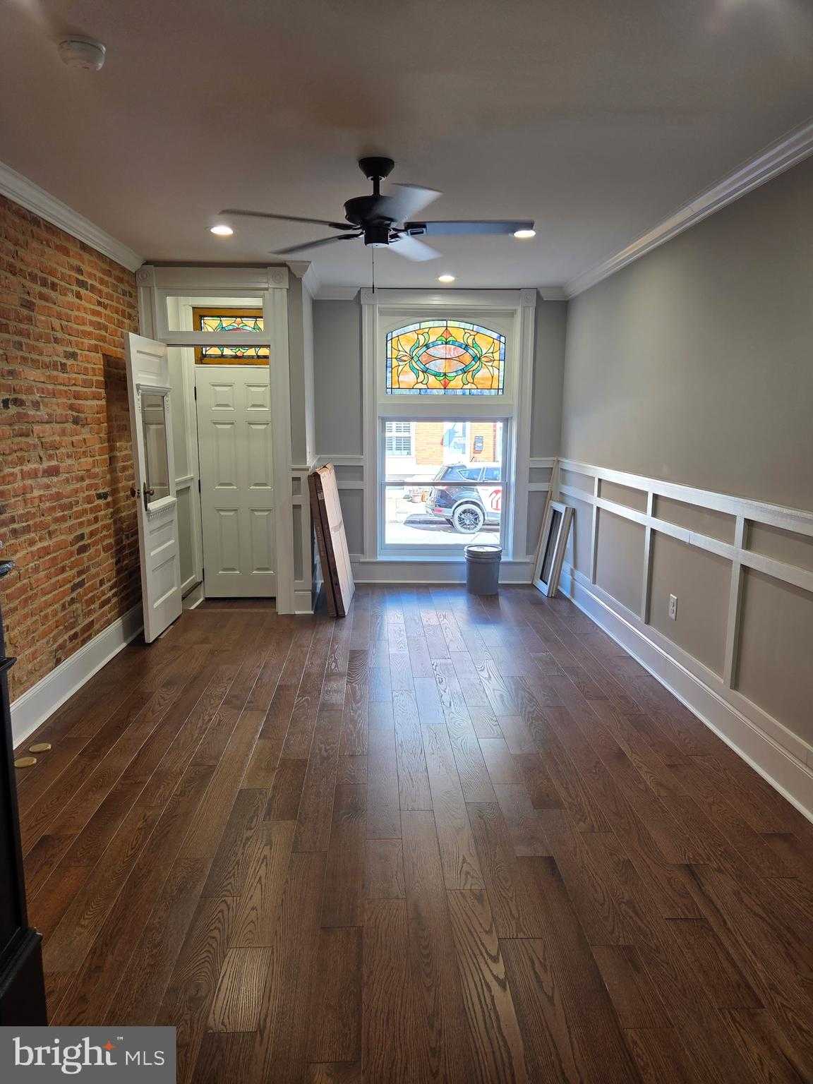 730 S Decker Ave photo 3