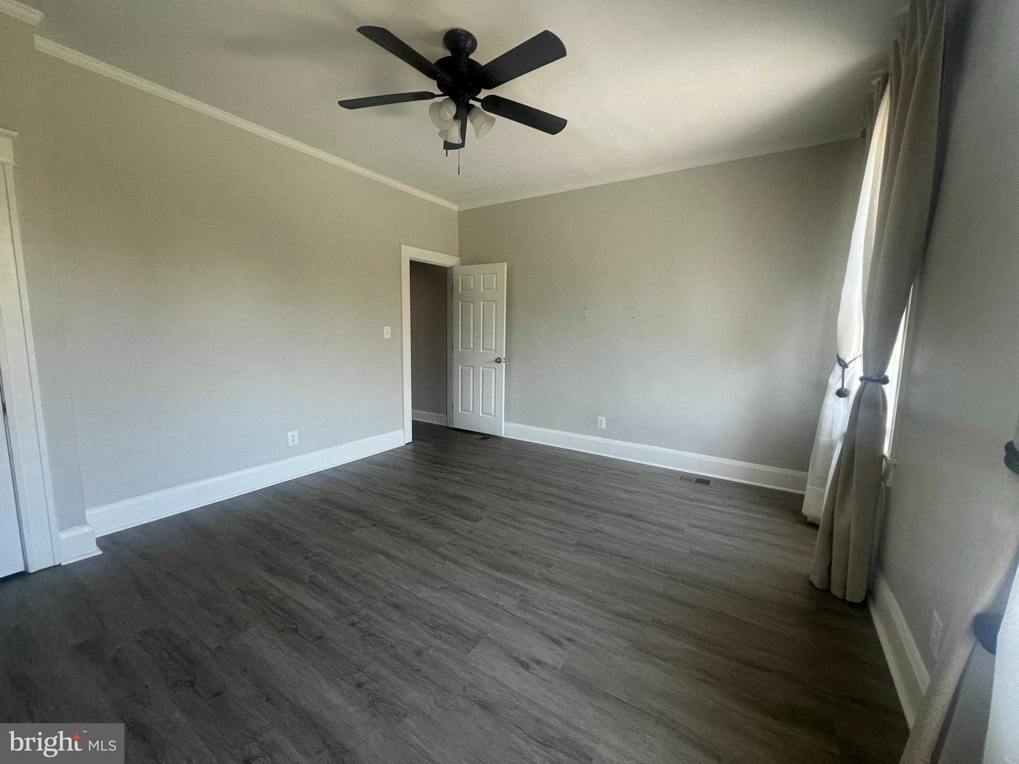 3031 Shannon Dr photo 12