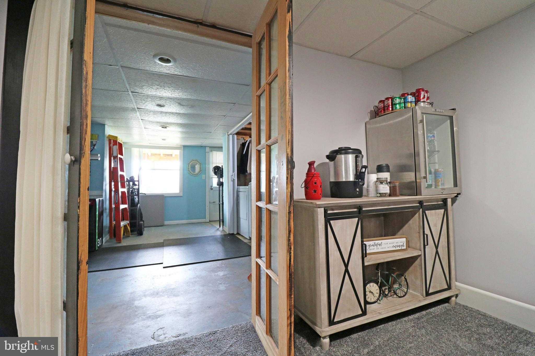 212 Riverview Ave photo 33