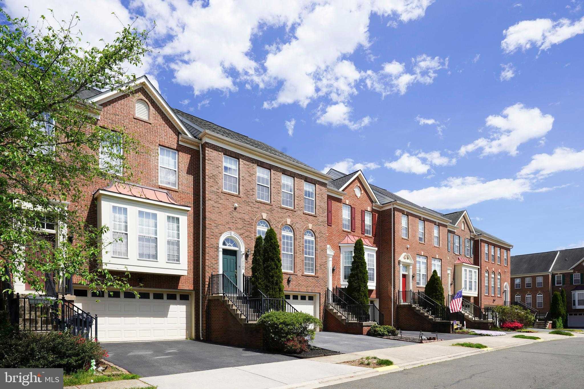 18269 Camdenhurst Dr, Gainesville