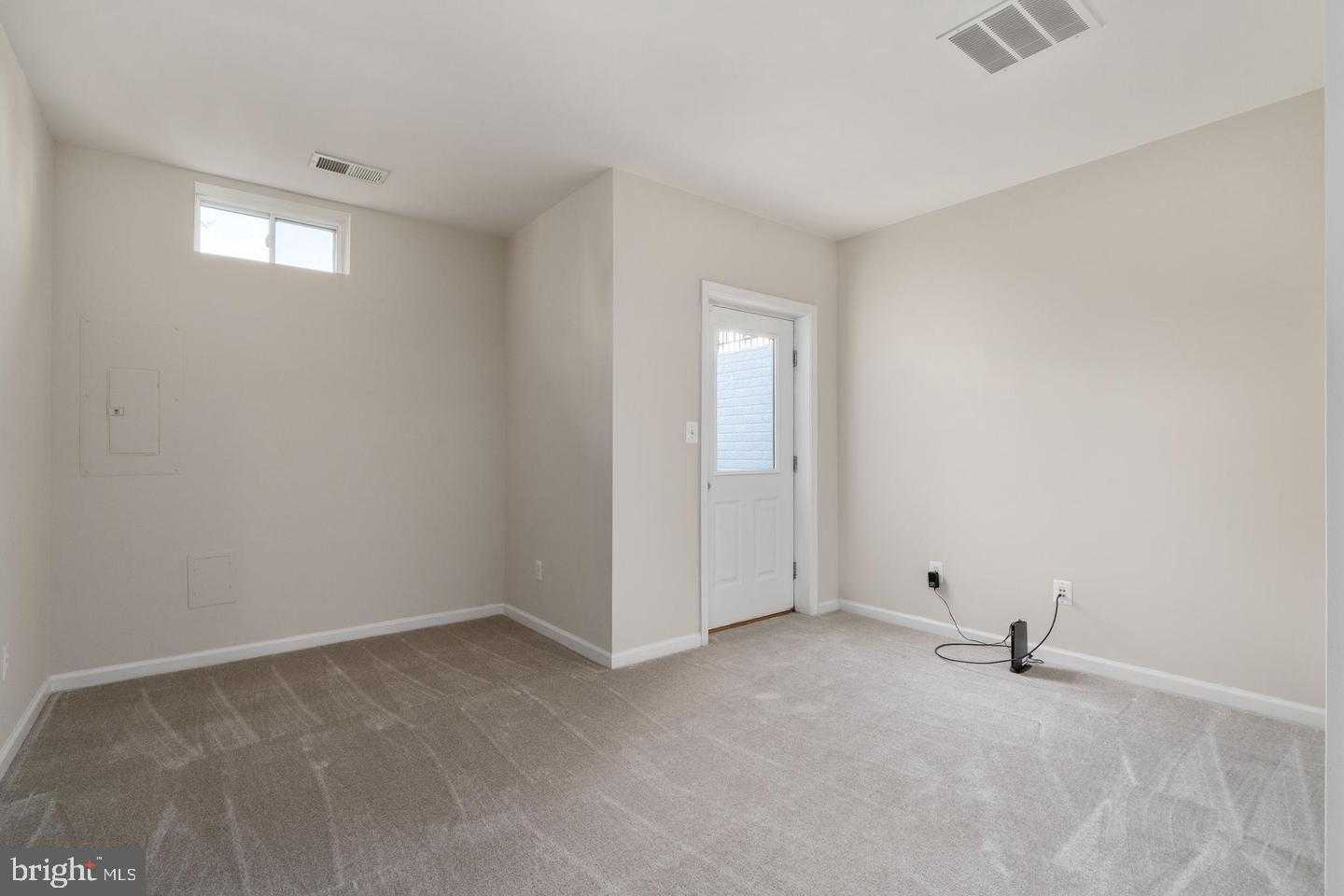 2881 Chinkapin Oak Ln photo 21