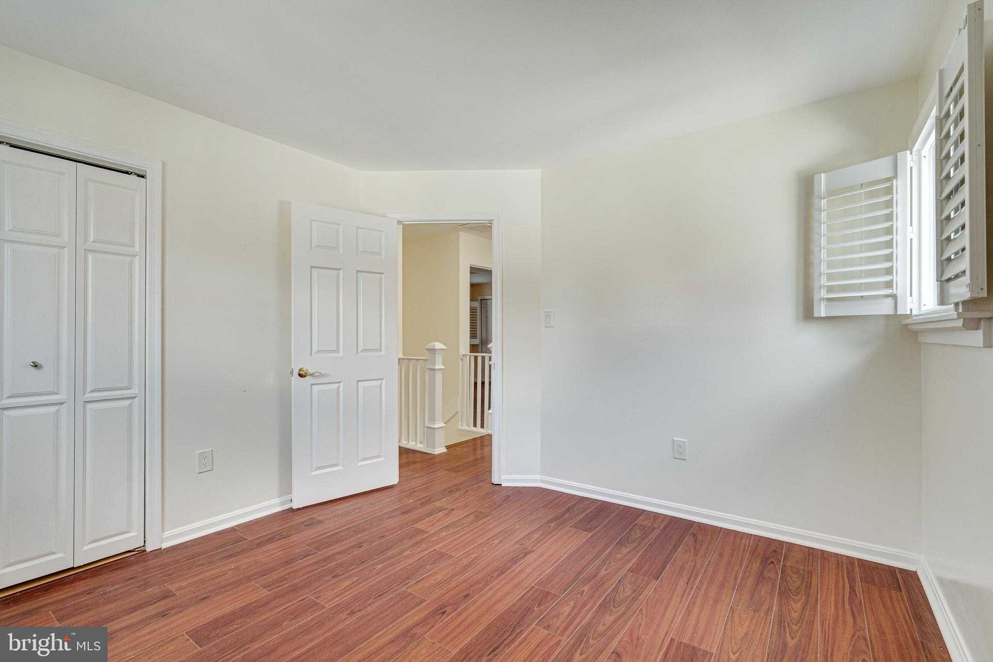 9212 Timberwood CT photo 34