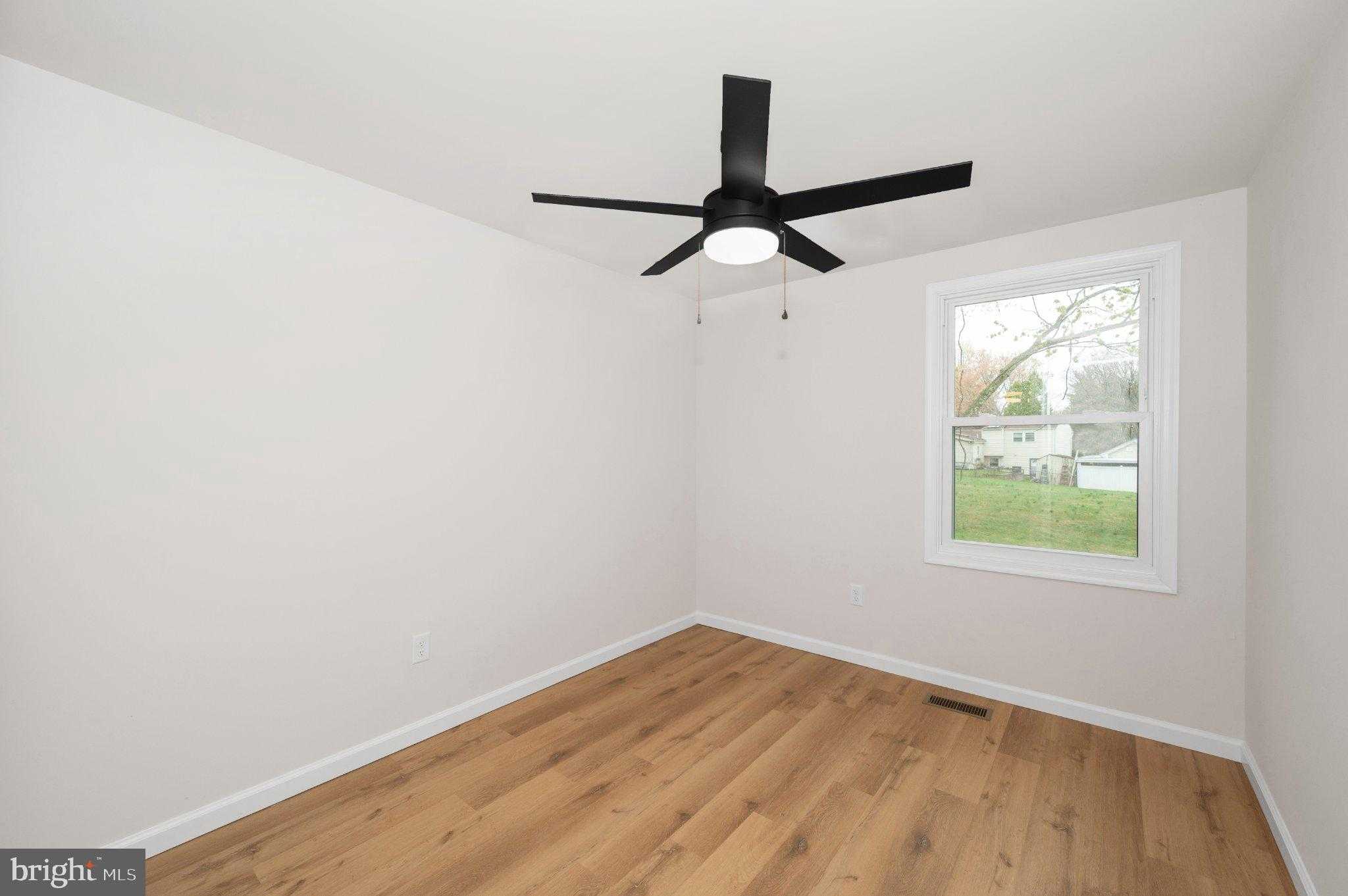 11605 Kings Arrow CT photo 21