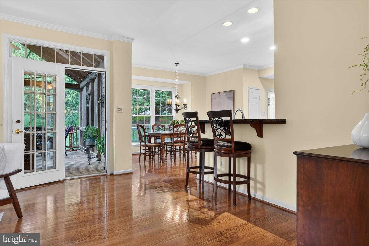 8009 Brandt CT photo 15