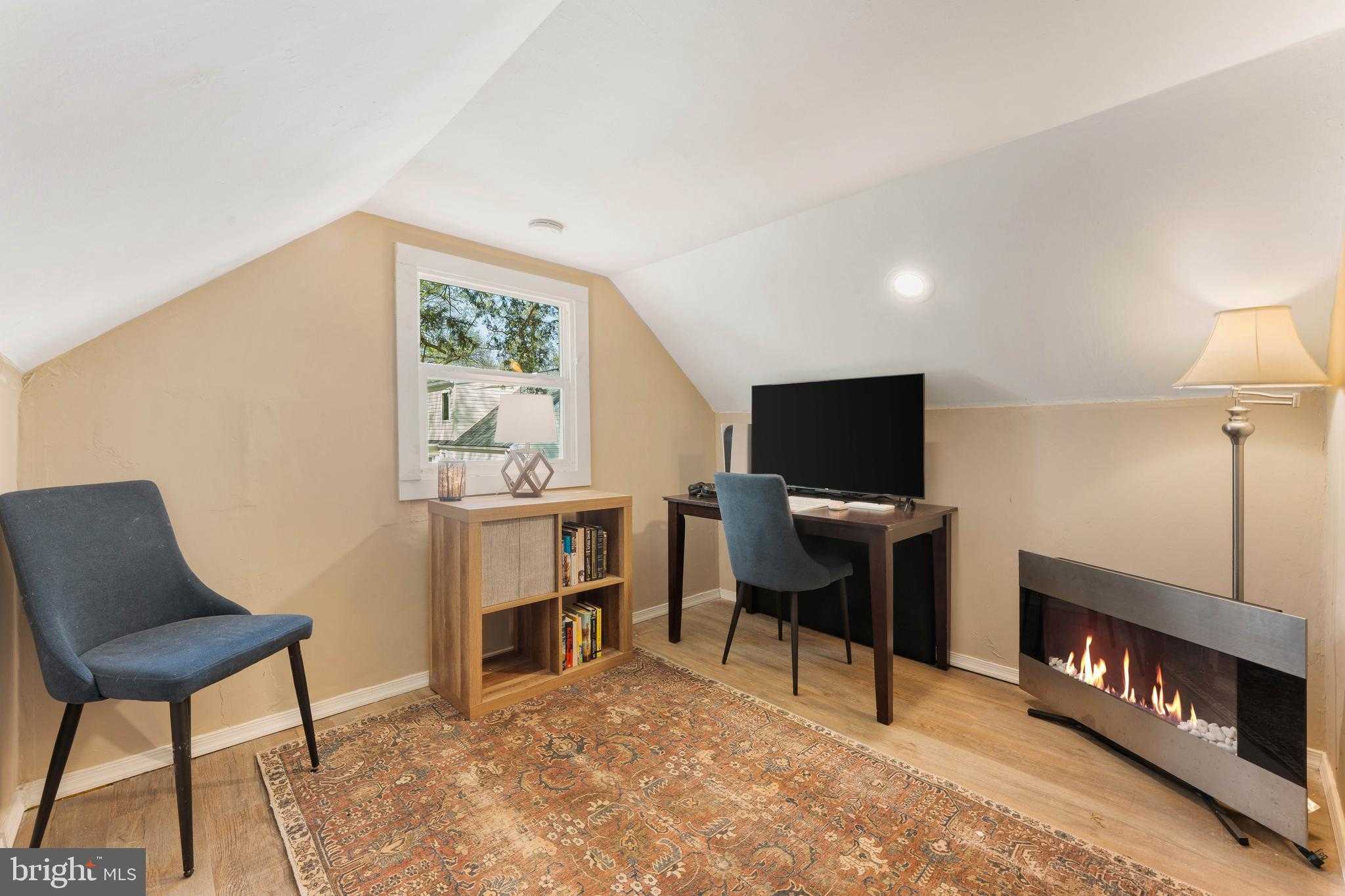 36 Park Ave photo 28