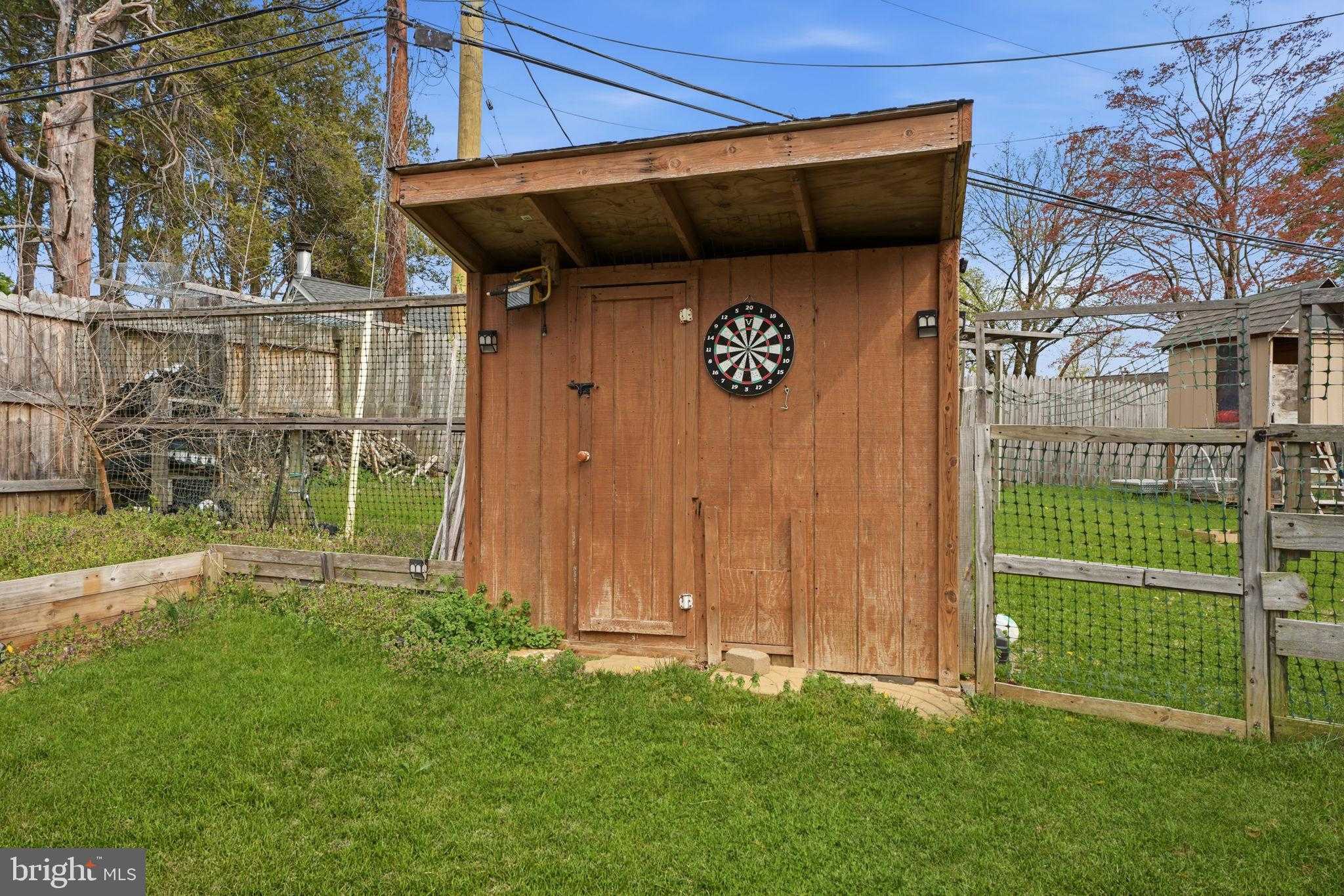 1 Larkspur Rd photo 32