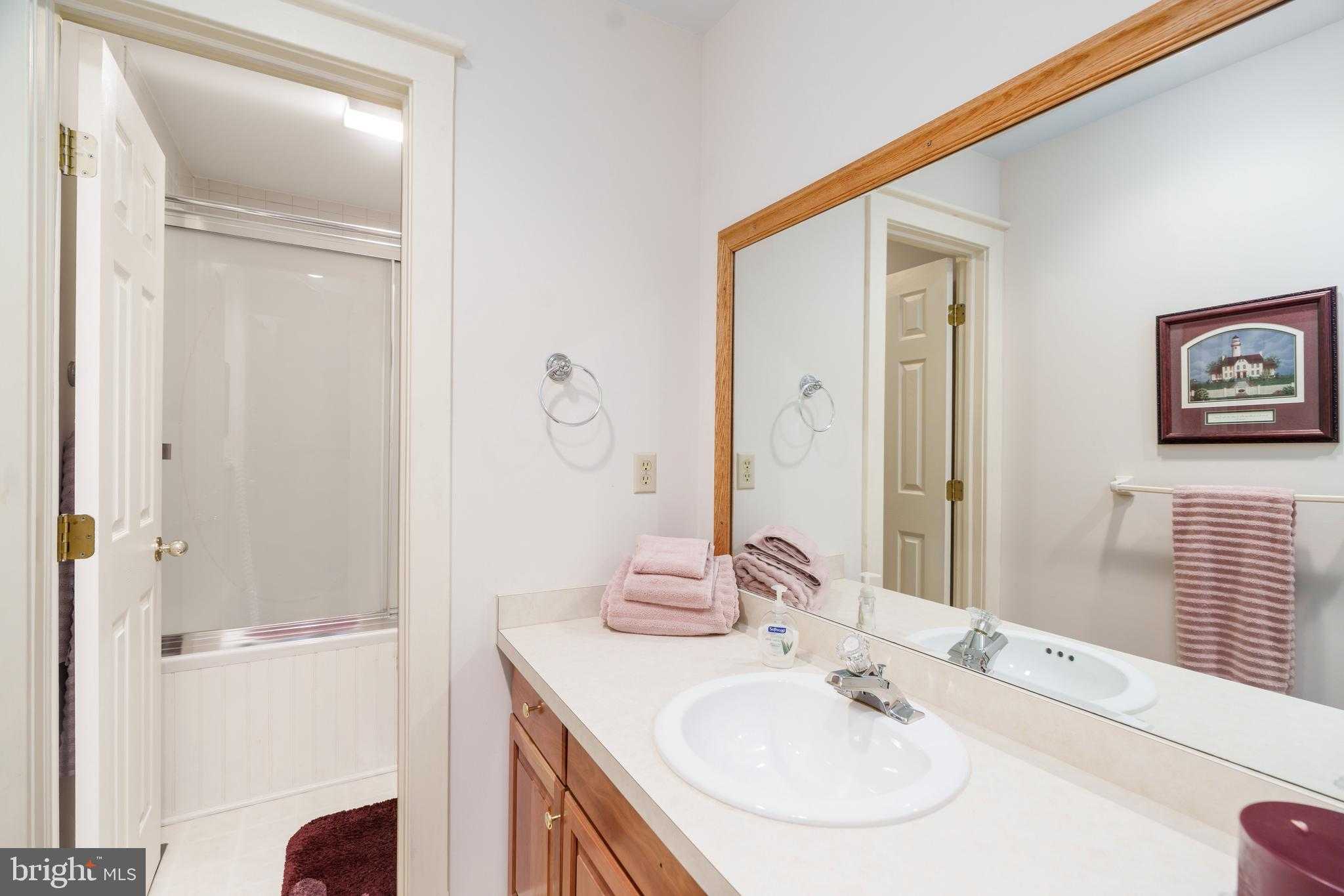 56 Sunnybrook Dr photo 28