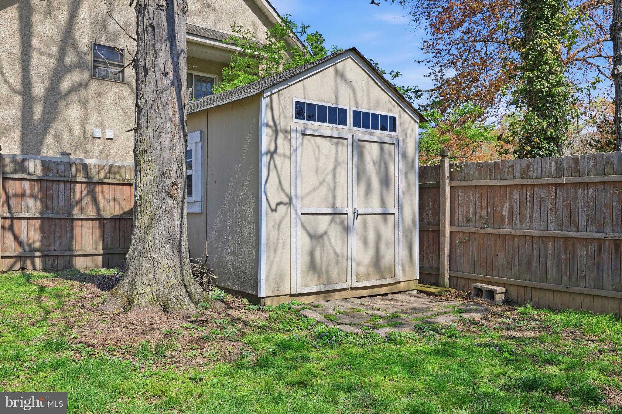 6142 Craig Ave photo 25