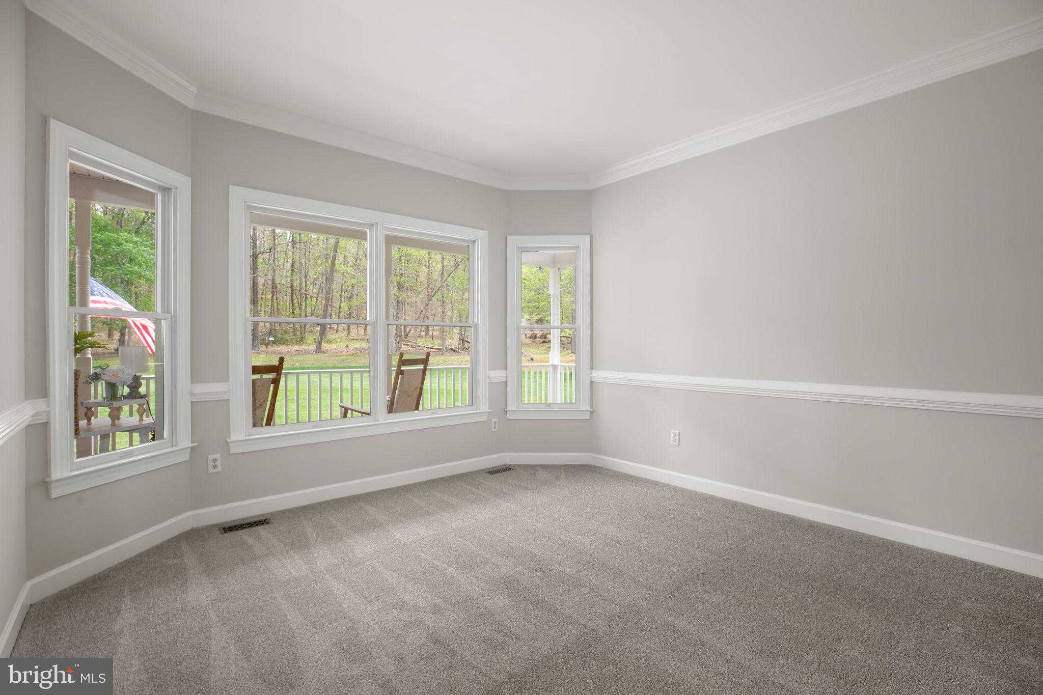 839 Queen Anne Dr photo 18