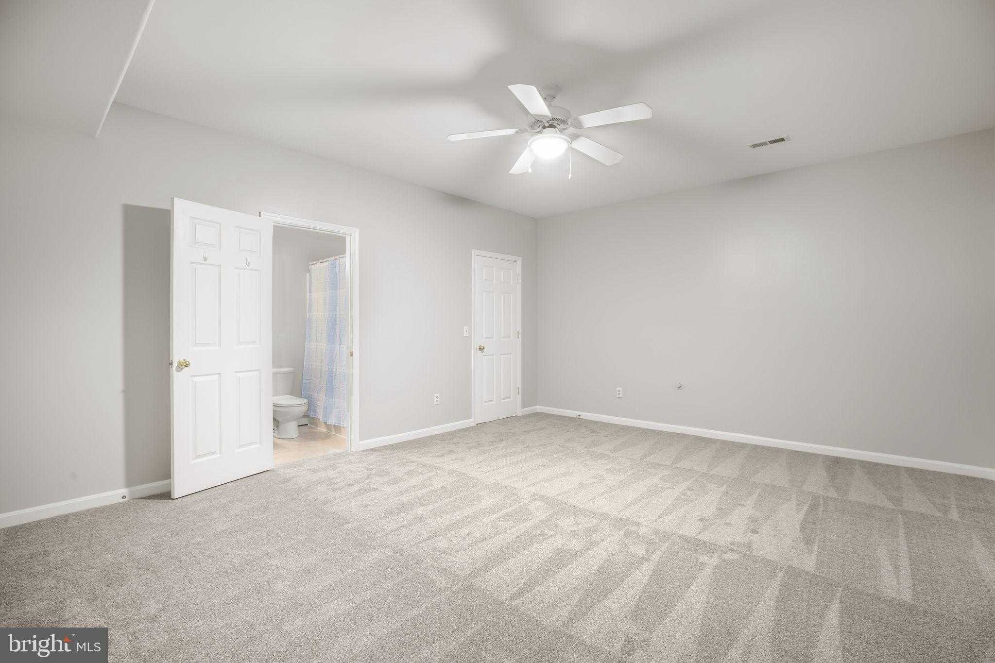 839 Queen Anne Dr photo 66