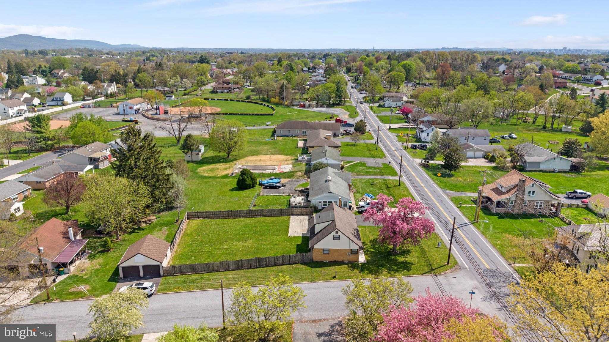 917 Wertzville Rd photo 40