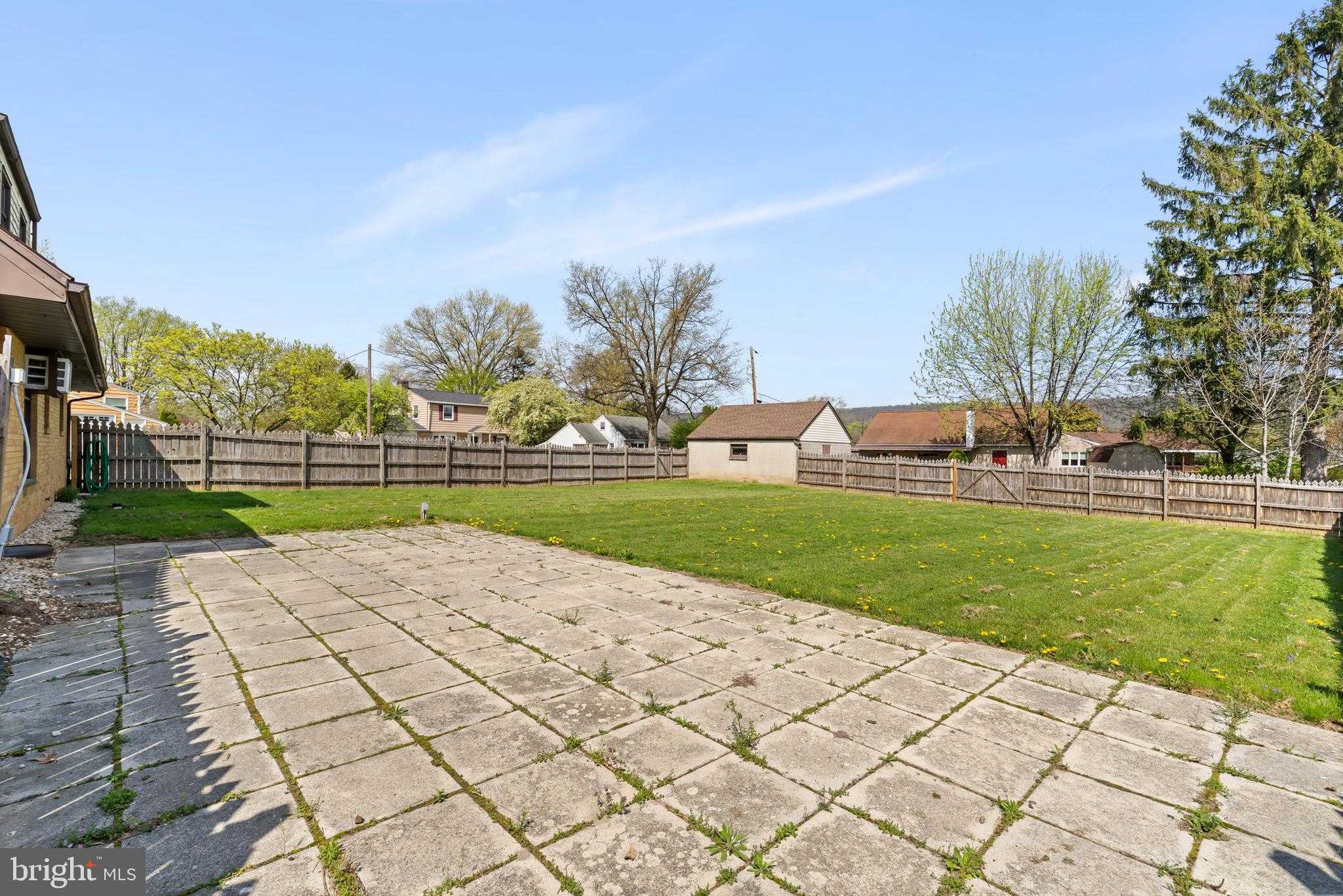 917 Wertzville Rd photo 48