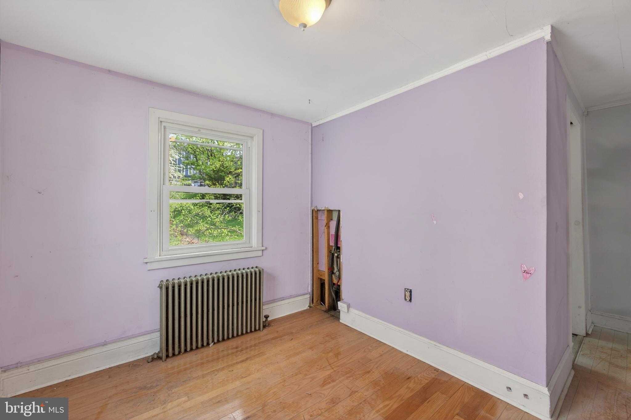 216 Jefferson St photo 12