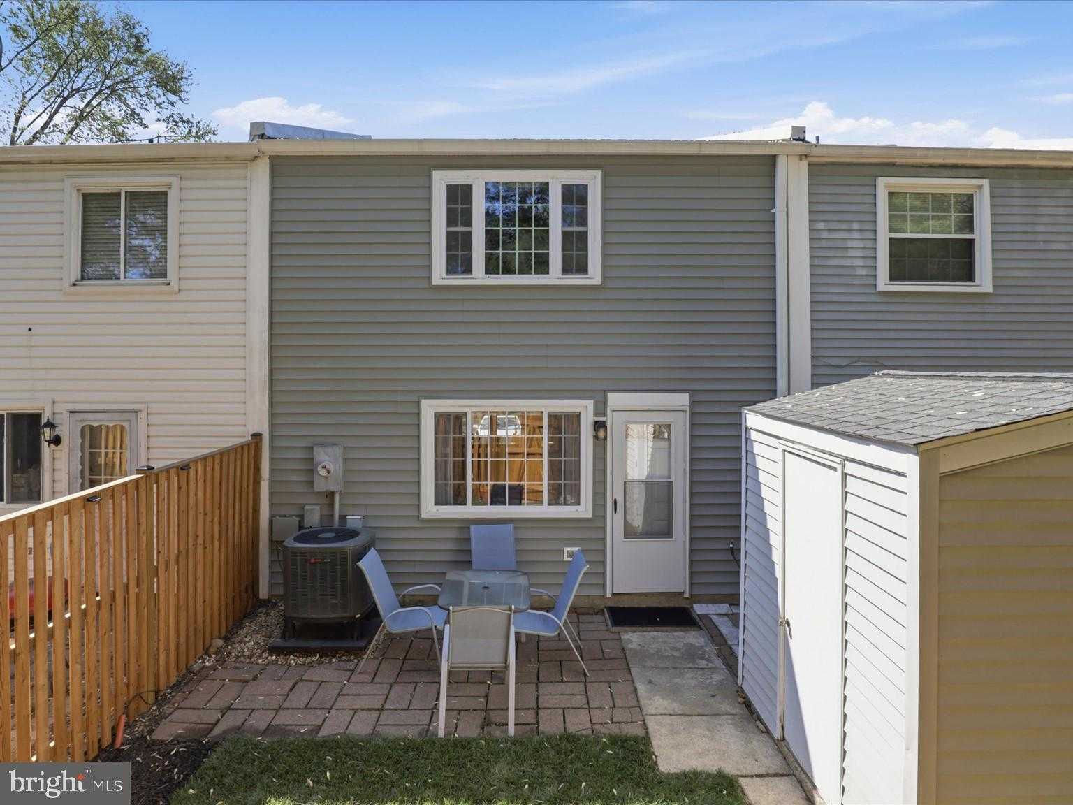 7027 Bryant Towne CT photo 20