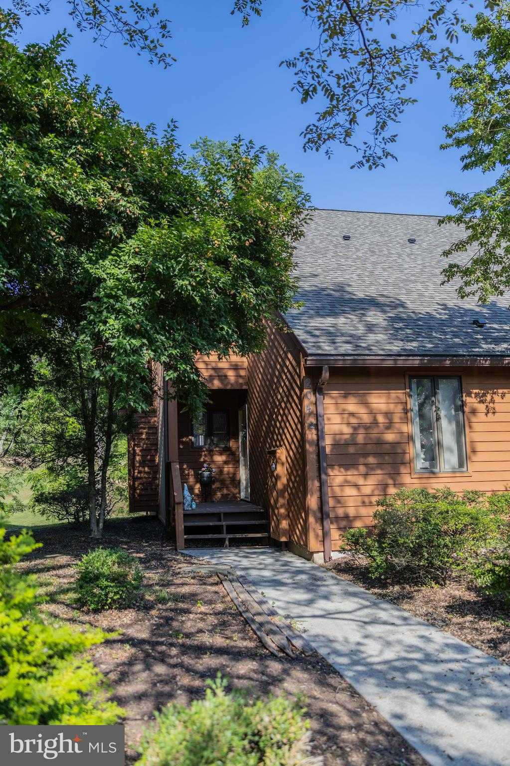 204 Tecumseh Trl, Hedgesville