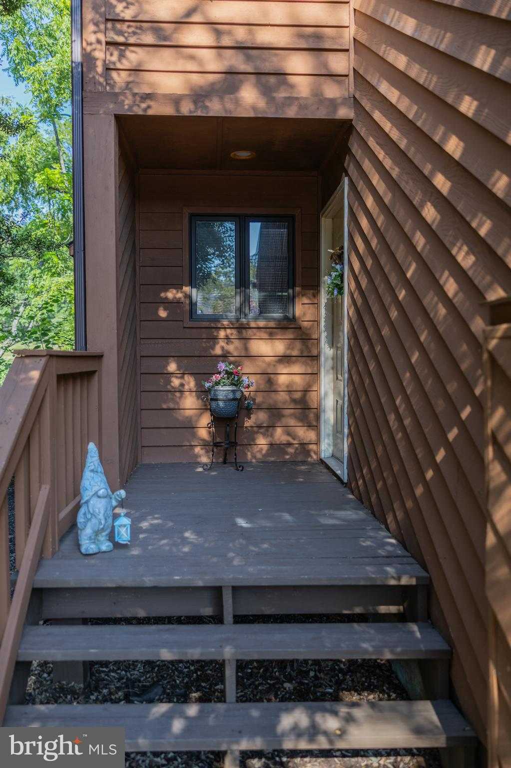 204 Tecumseh Trl photo 2