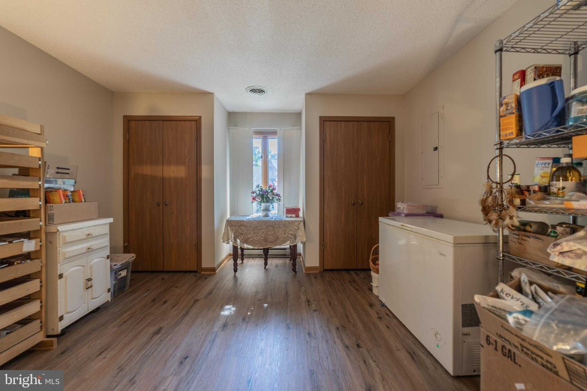 204 Tecumseh Trl photo 9