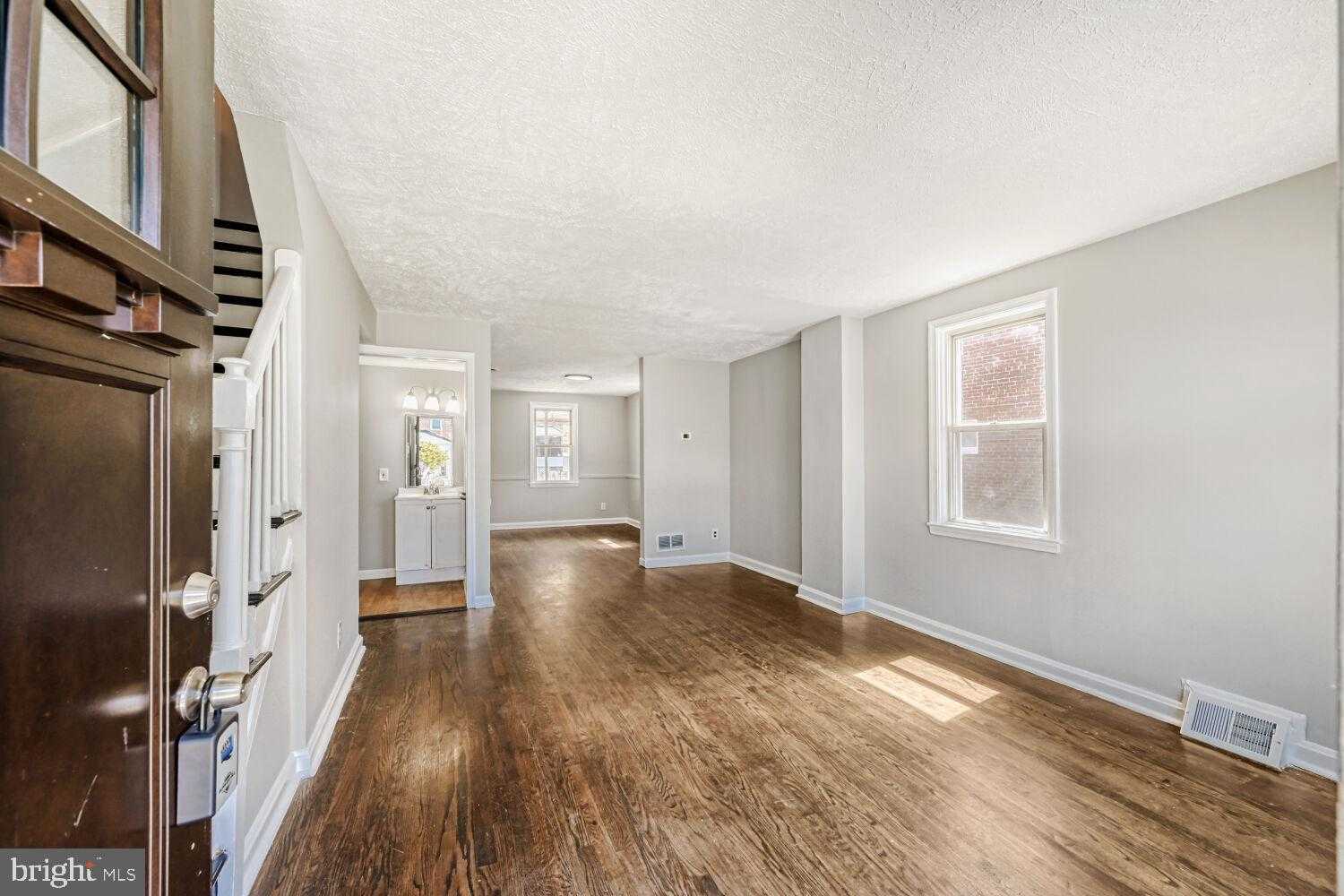 7863 Saint Fabian Ln photo 6